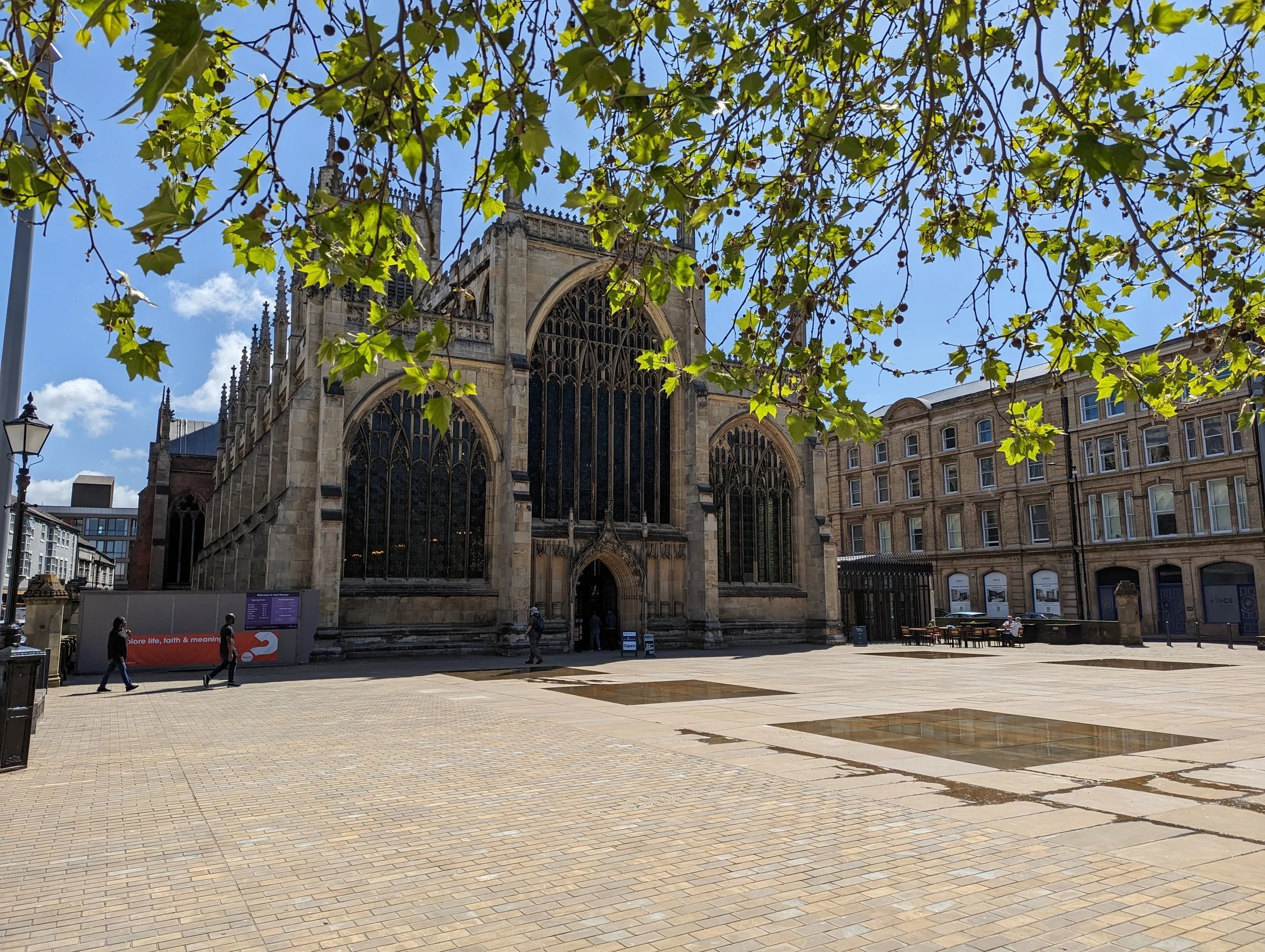 minster blue sky PXL_20230525_103610635.jpg