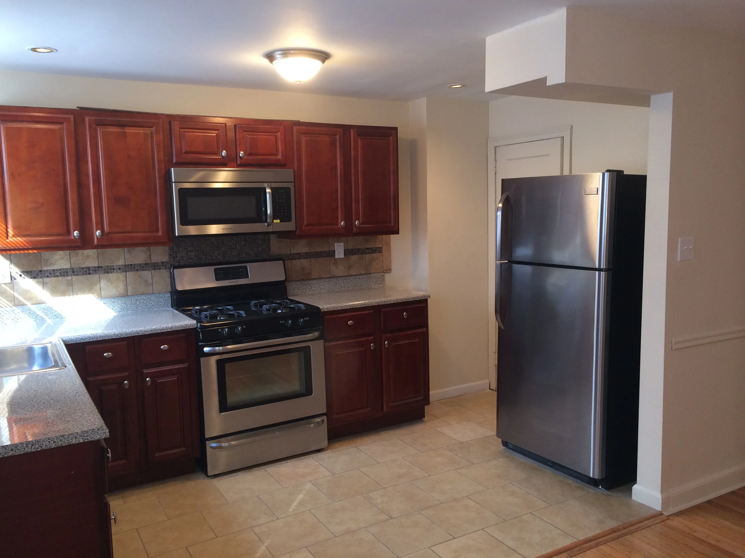 Beverly Kitchen 2.JPG