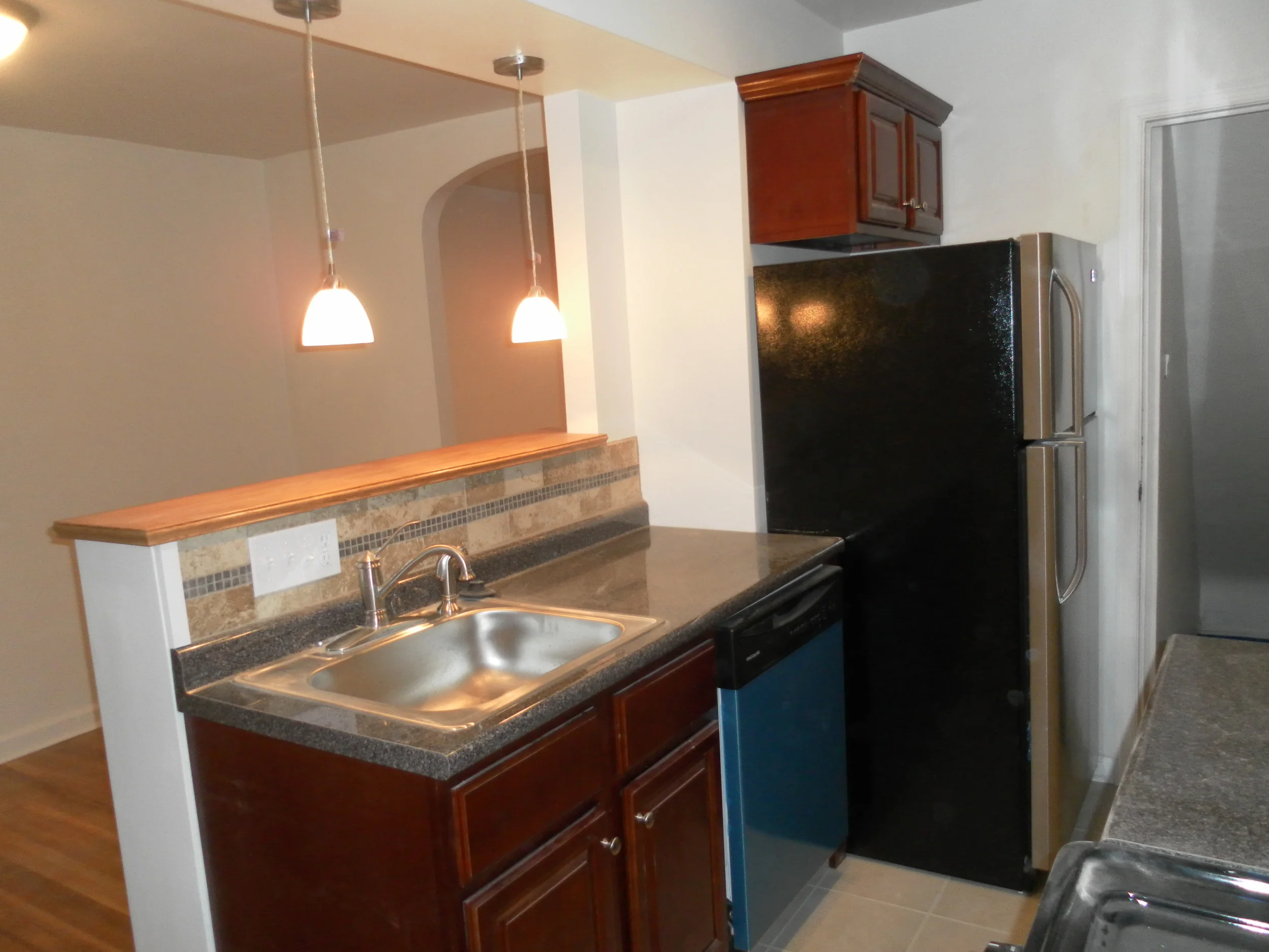Montague Sink.JPG