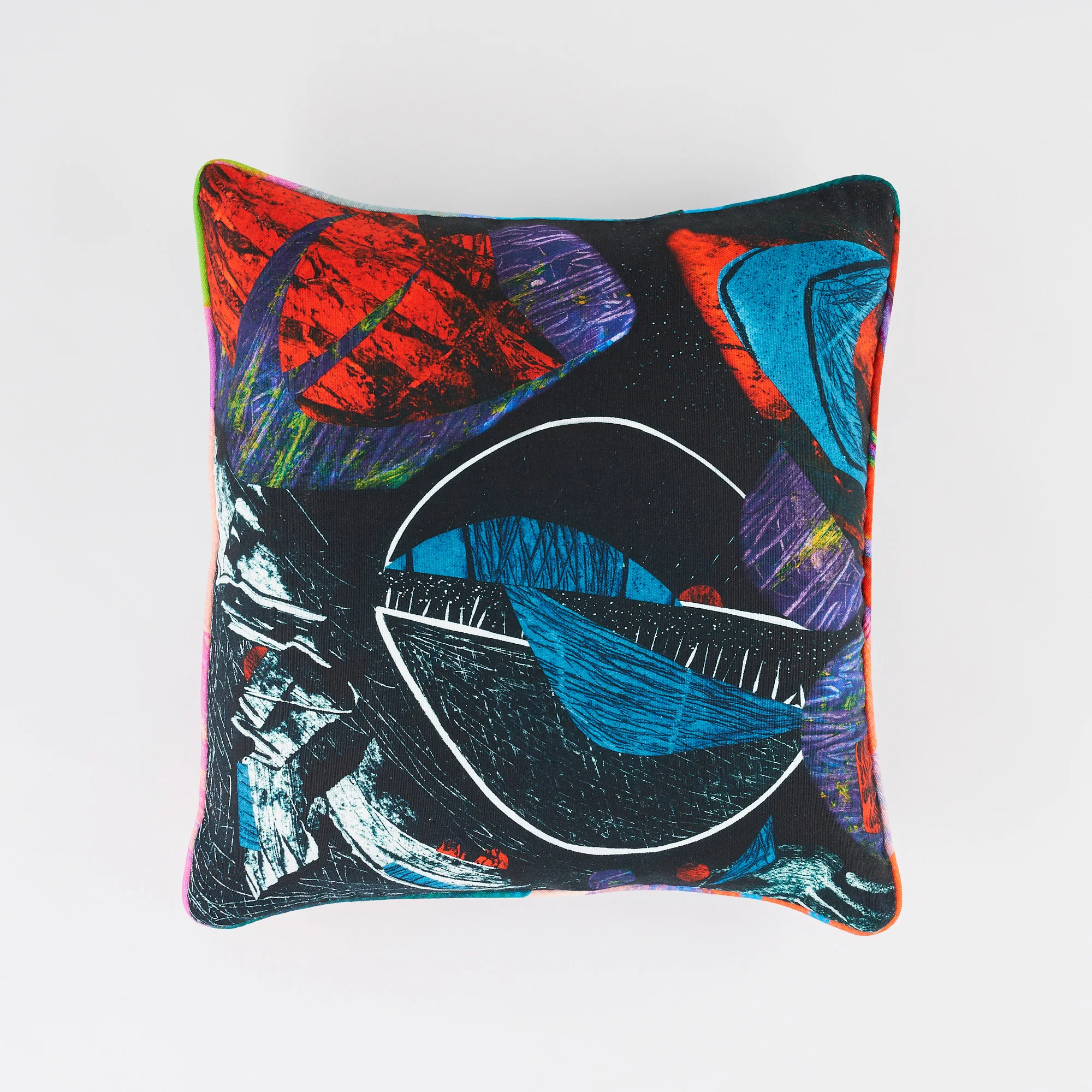 SO KLARA_ERIDANI_cushion_06.jpg