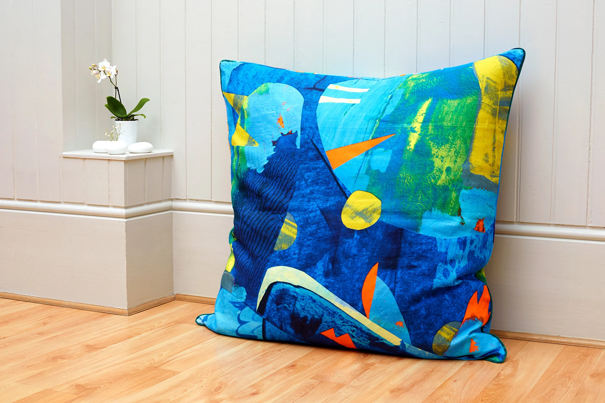 SO KLARA_WildBirds_Cushion.jpg