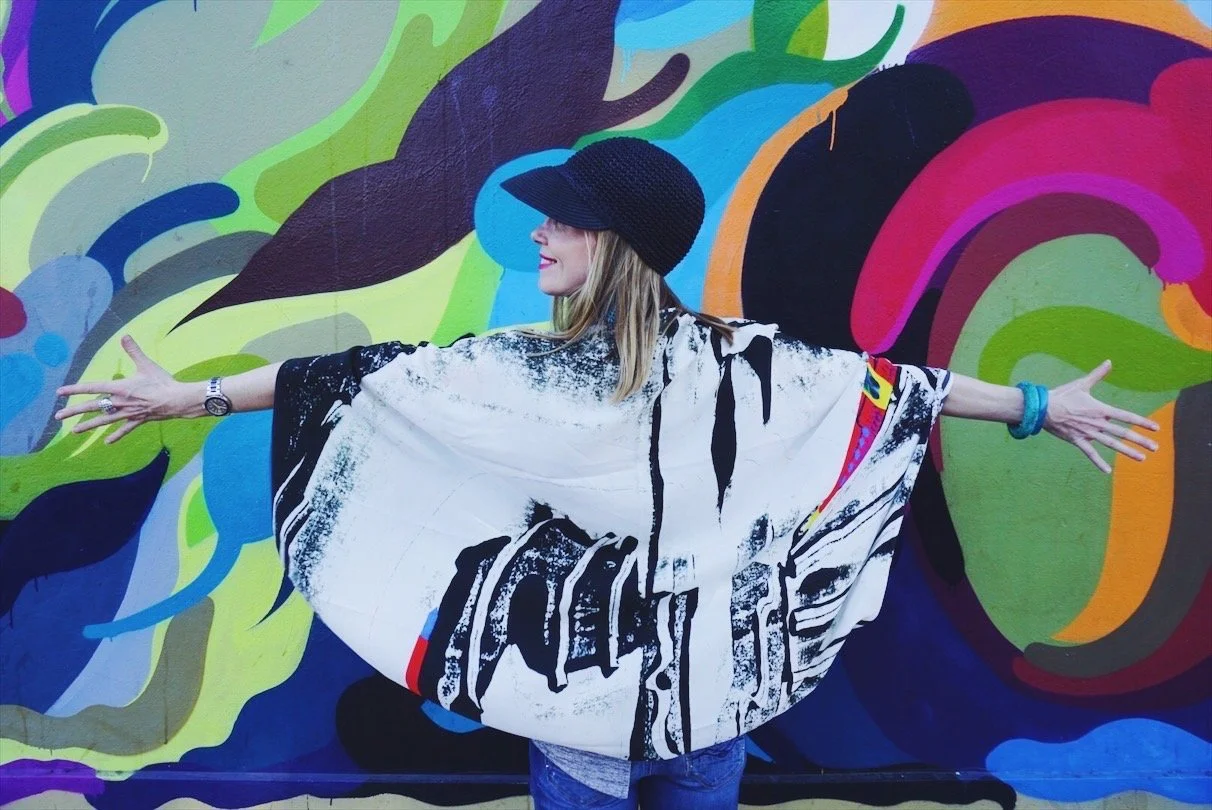 SO_KLARA_EBONY_SilkScarf_Styled.jpeg