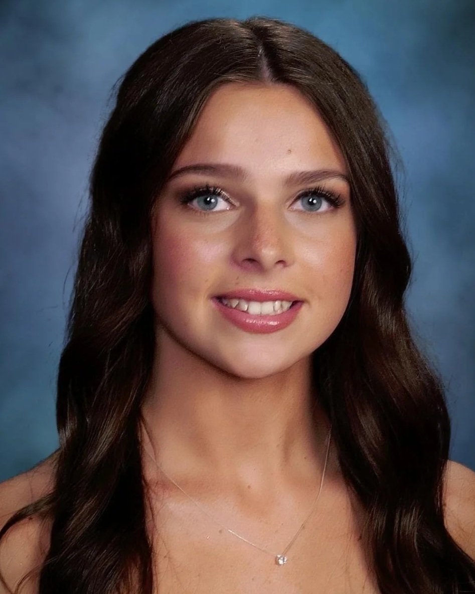 camryn deleeuw scholarship.jpg