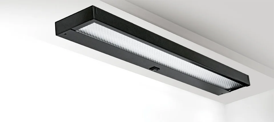 Dazz—SL™ task lights provide just the right amount of light for your work space. Streamlined lighting design quietly complements any panel system aesthetic for your work space.