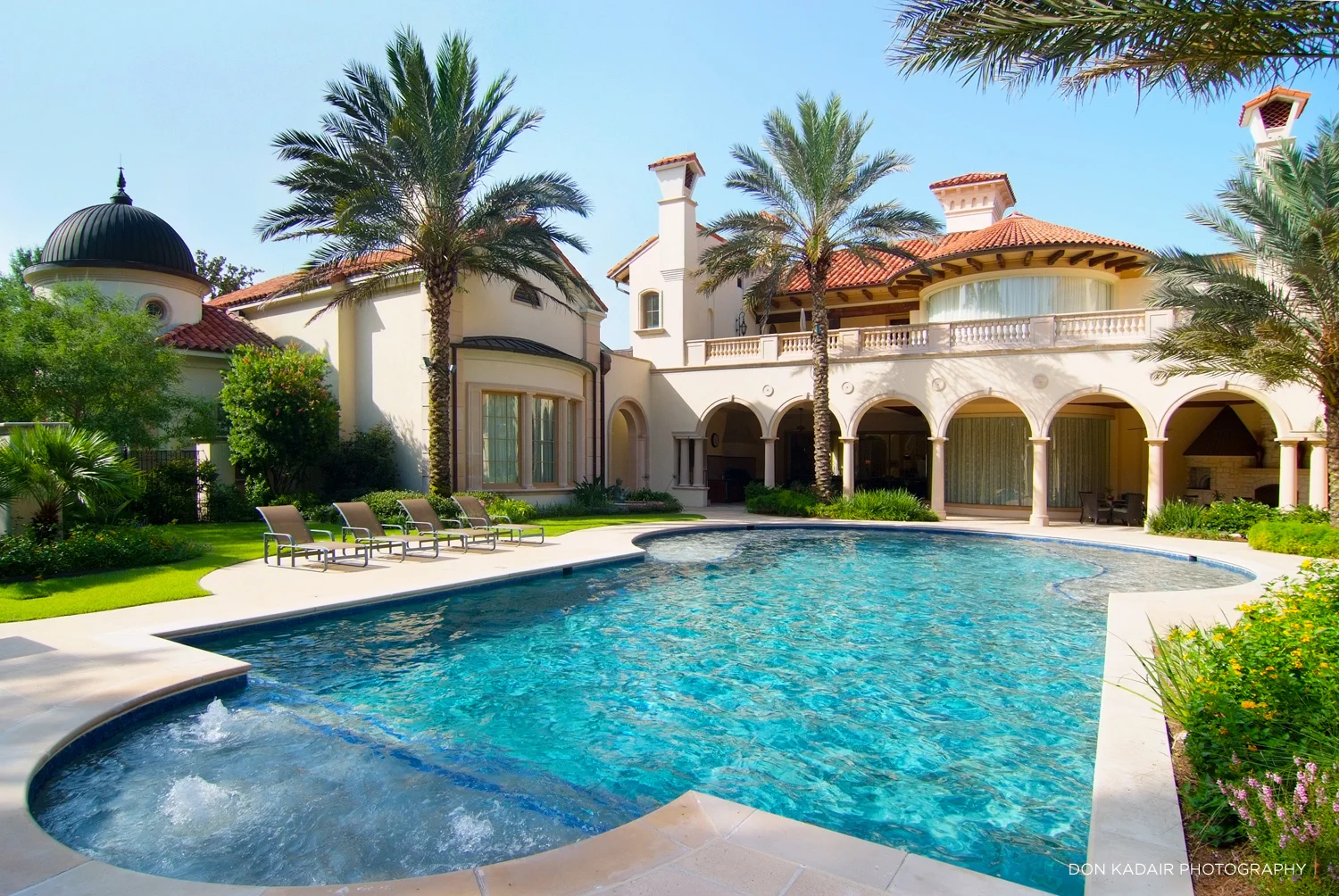 Villa 008.jpg