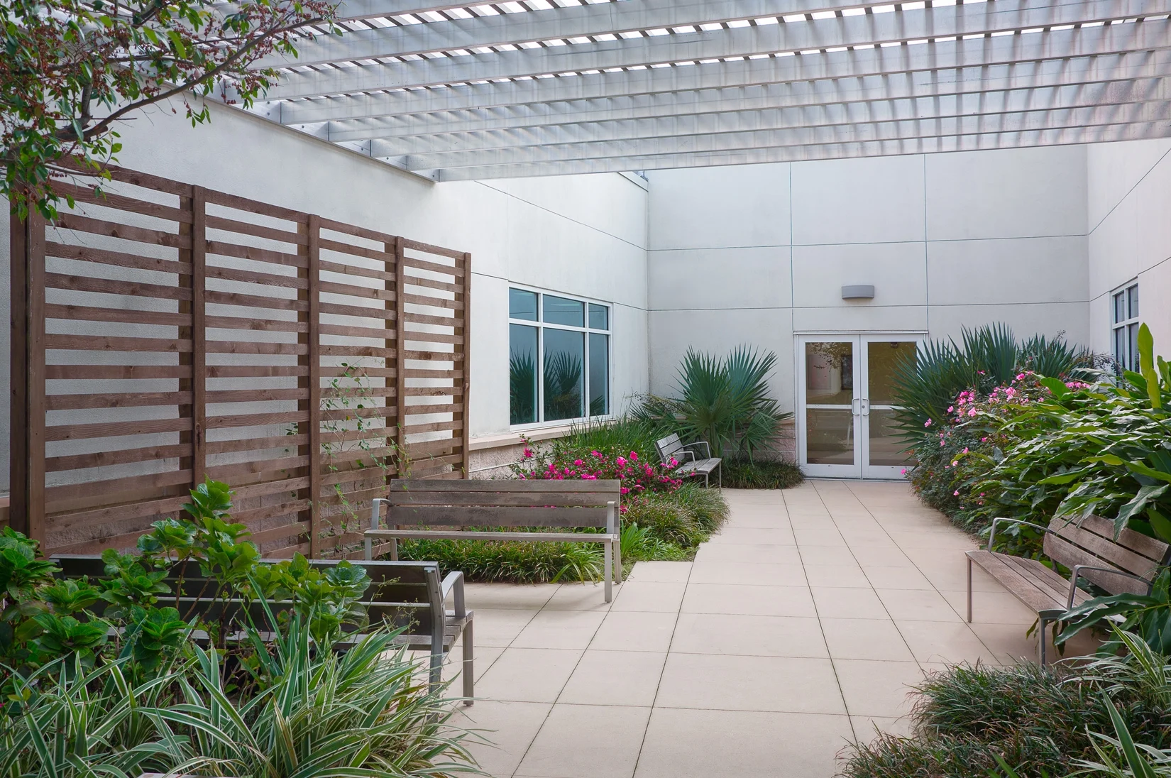 SJPH Courtyard 003.jpg