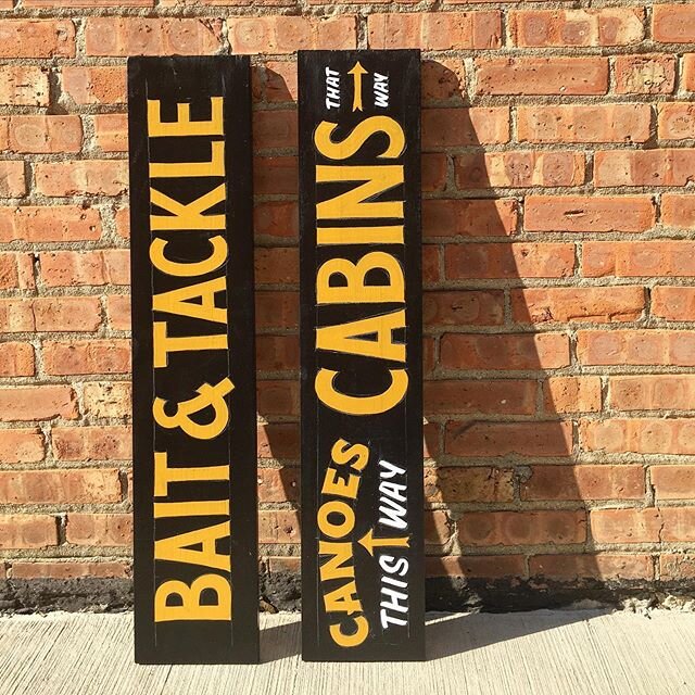 Today&rsquo;s signs. For sale cheap!
Free, safe local delivery.
Message if interested. Feel free to share. #signs #chicagosigns #chicagosignsystems #cabinsigns #woodsigns #handpainted #canoerental #bait #tackle #fishing #northwoods #lake #handpainted