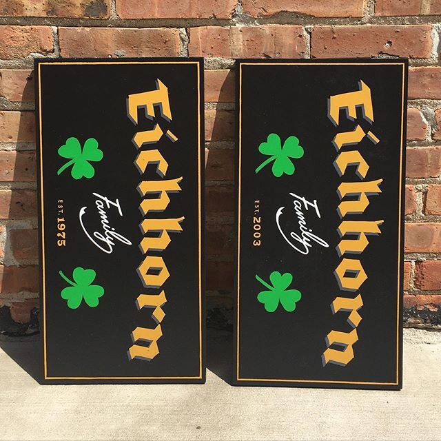 Thank you @marebear_od for commissioning these fun family signs! #family #woodsigns #handpainted #german #irish #clover #shamrock #chicago #chicagosignsystems