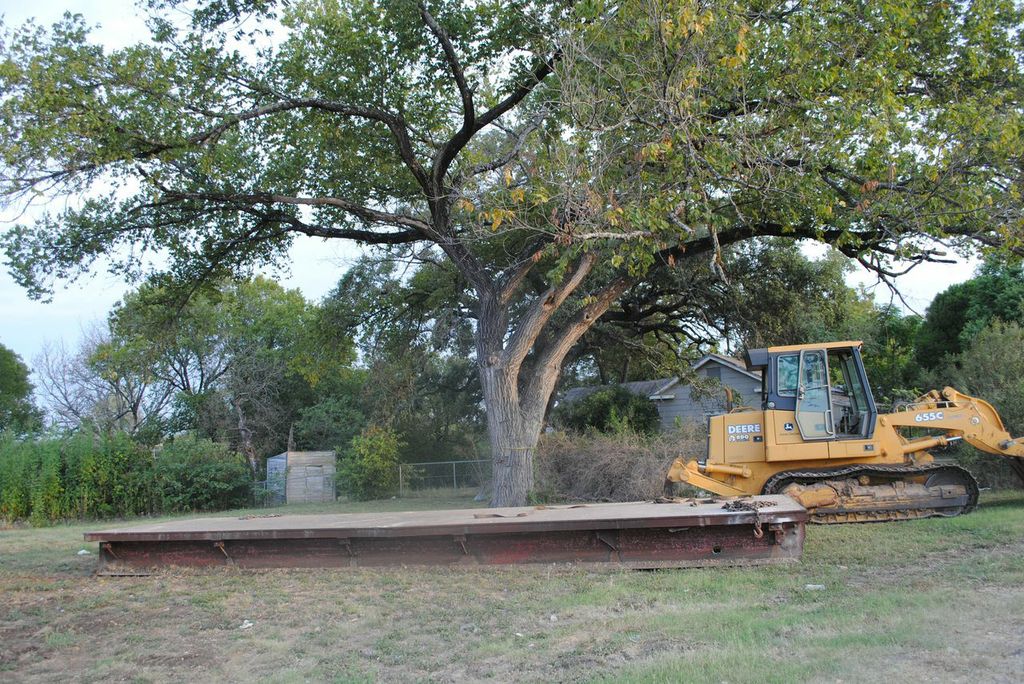 The scale that was pulled out.