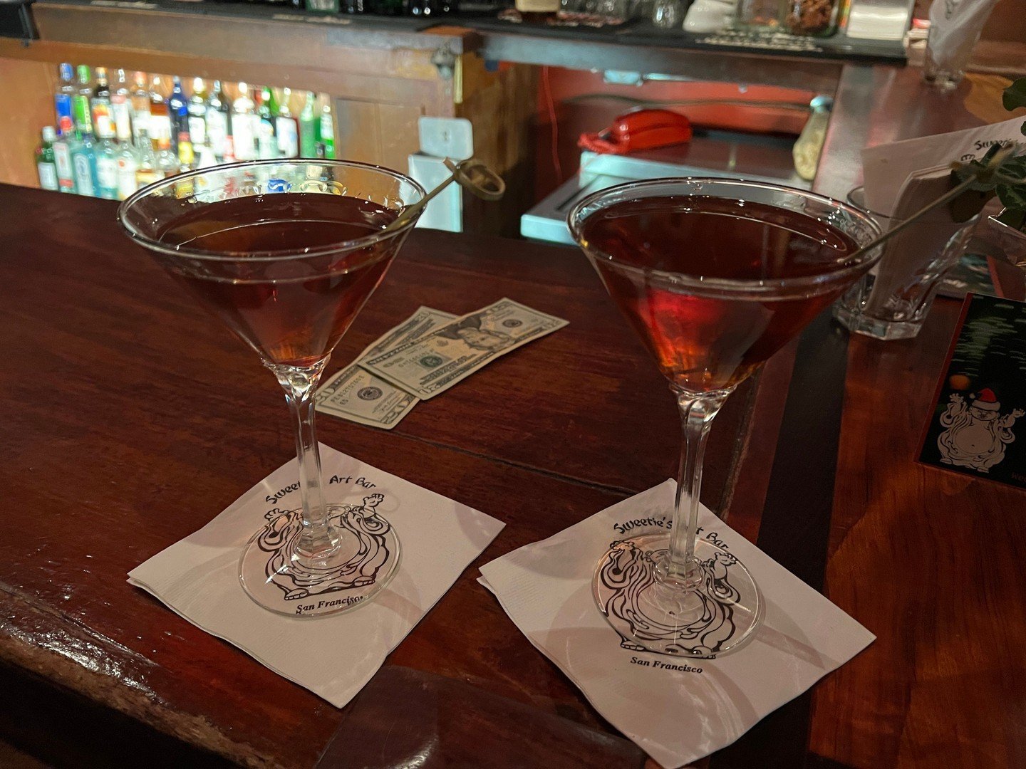 Similar but different. Order the drink of your choice and enjoy a well crafted cocktail at a reasonable price. Yep, we're mostly reasonable at Sweetie's except when we're not. Open Wednesday - Sunday.
#sweetiesartbar
#sweetiescocktails
#friendlypool
