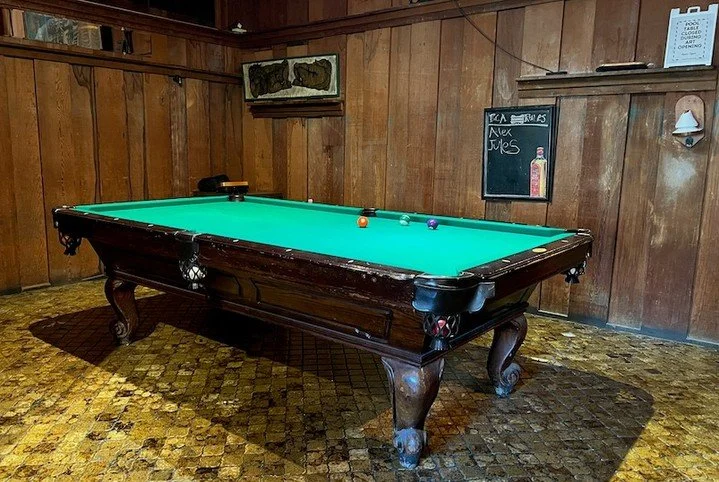 This is not your average pool table. We show it loads of TLC and know you'll enjoy playing a game of pool at Sweetie's. 
#sweetiesartbar
#freepool
#friendlytable
#playpool
#beerwinecocktails
#northbeachsf
#opendaily