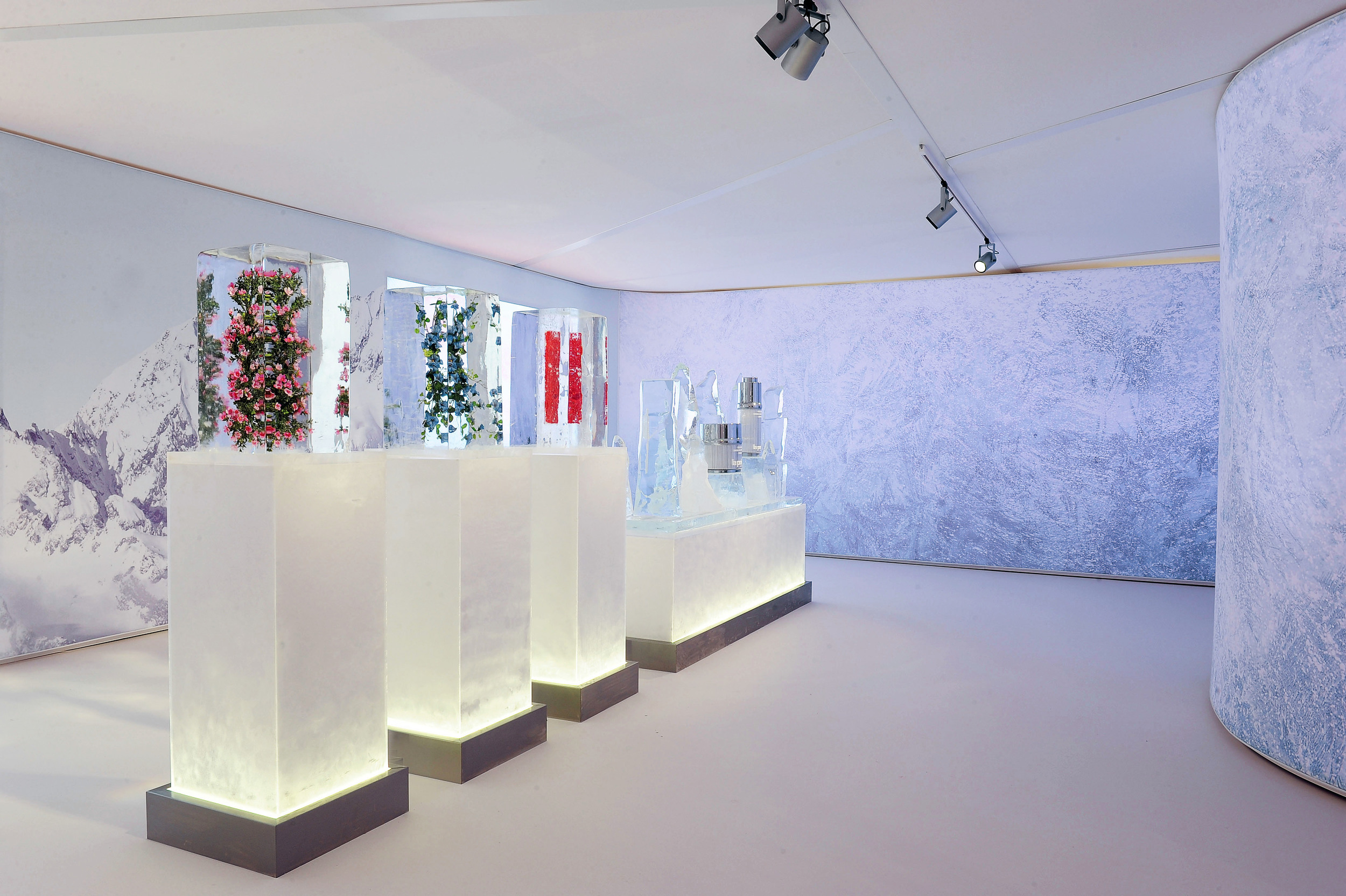 ice crystal event design in rome