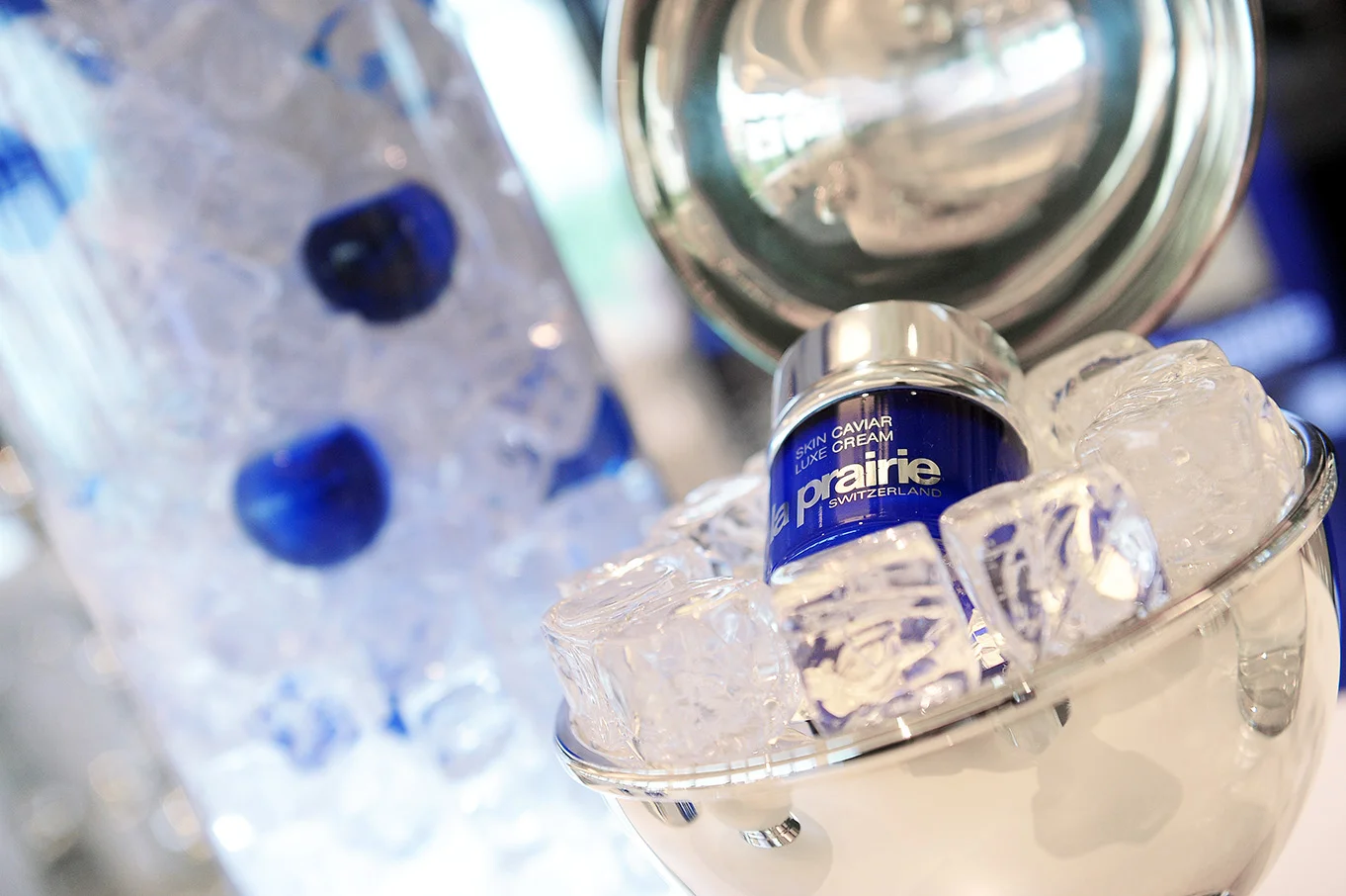 La Prairie 407-s.jpg