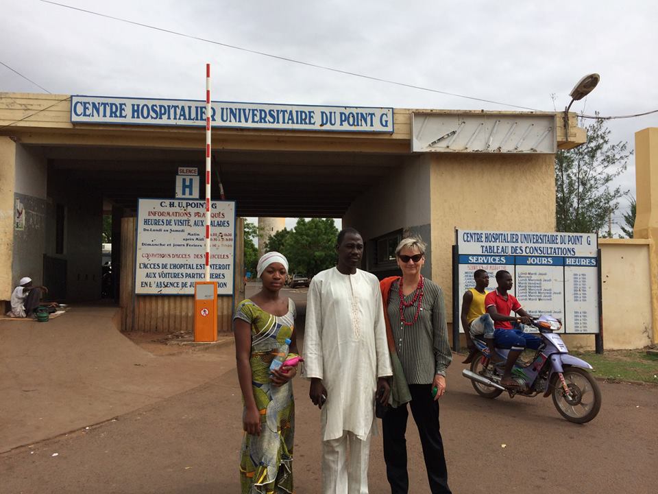 Koura, Kara, and Annie in front of FMPOS.
