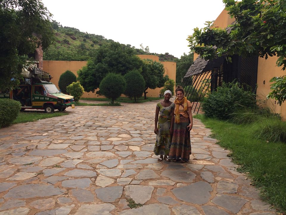 Koura and Eliza at the National Museum - for a break-fast..
