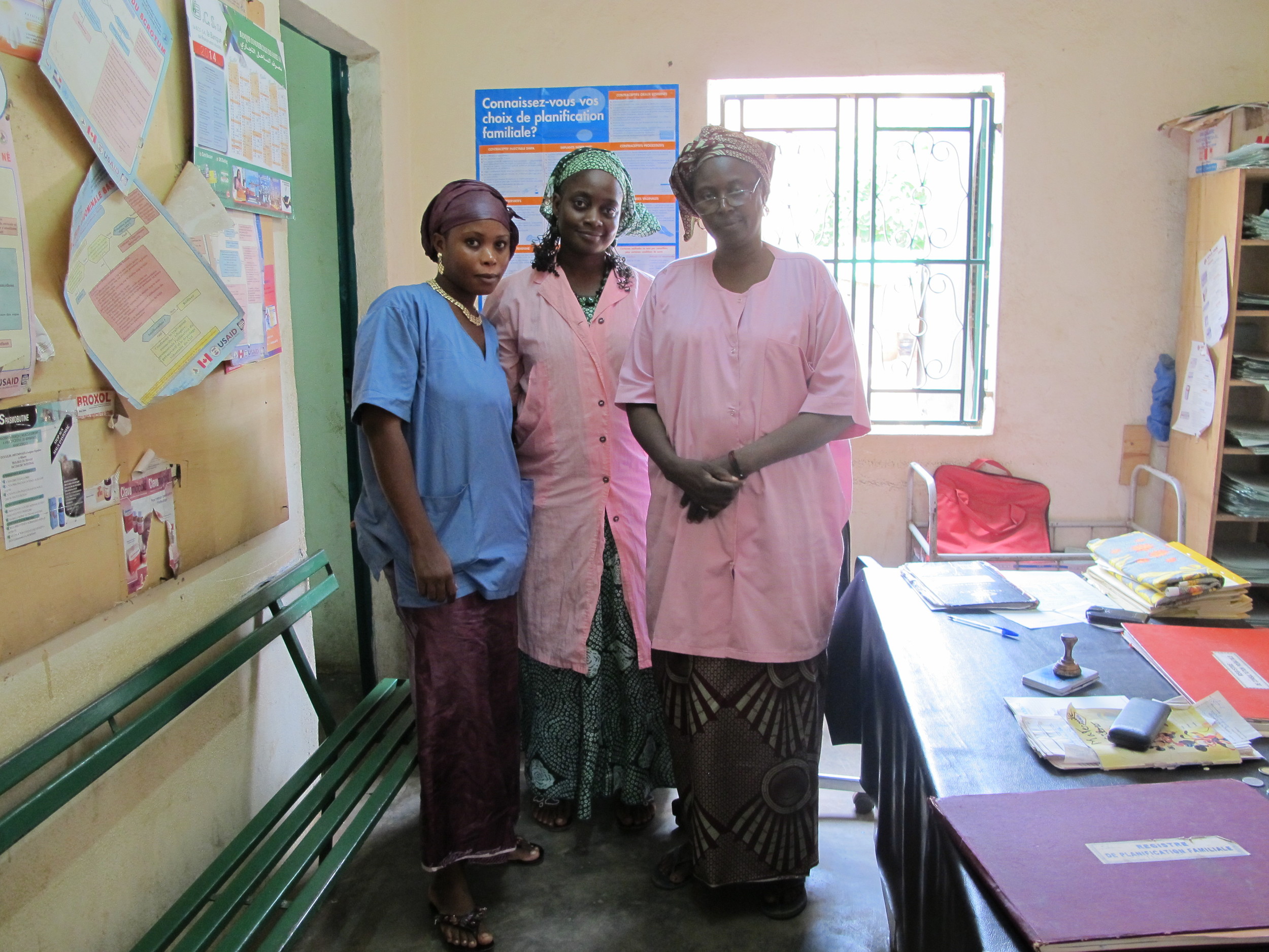 Head midwife, Assetou, with midwives in training
