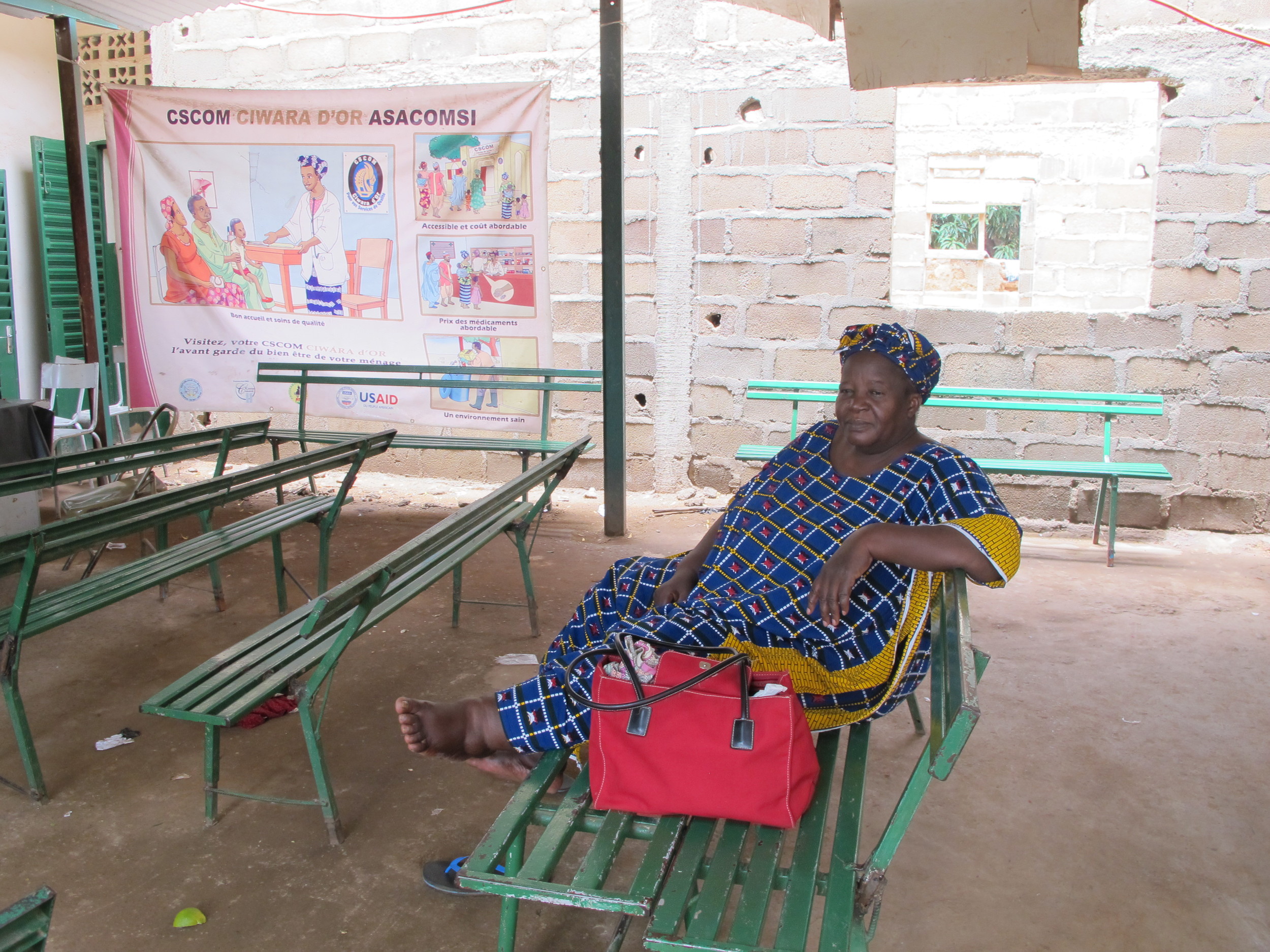 Mme Aminata, intake nurse