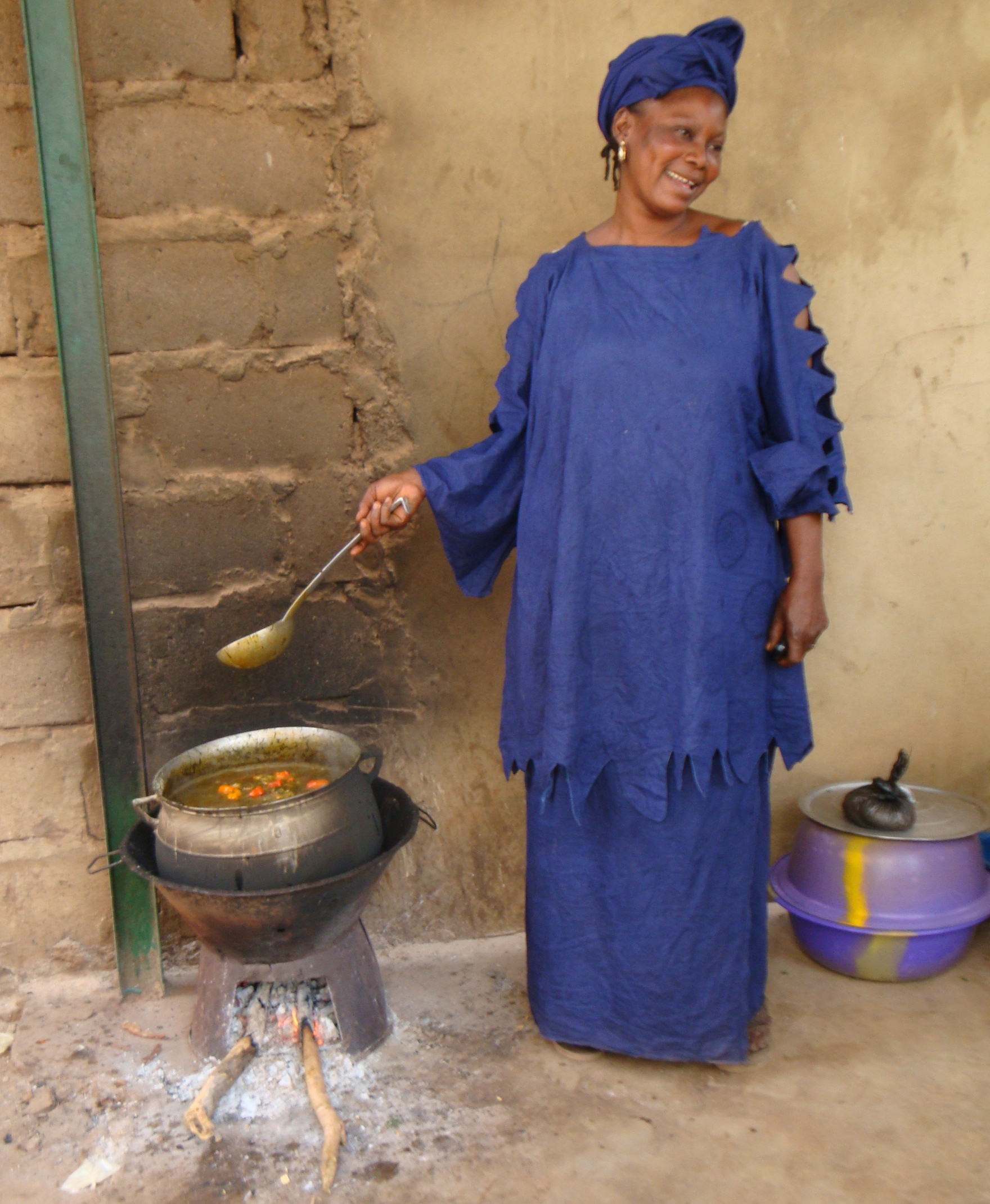 Mme Haby, Leader of the nutritional support group