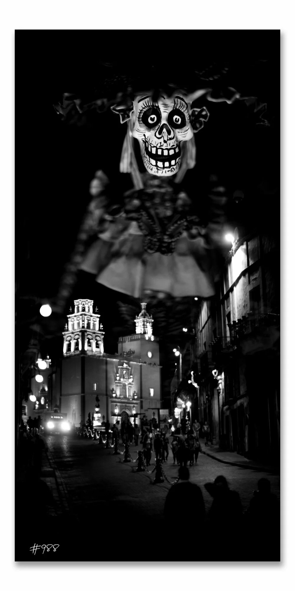 #988 Todas las almas son mías