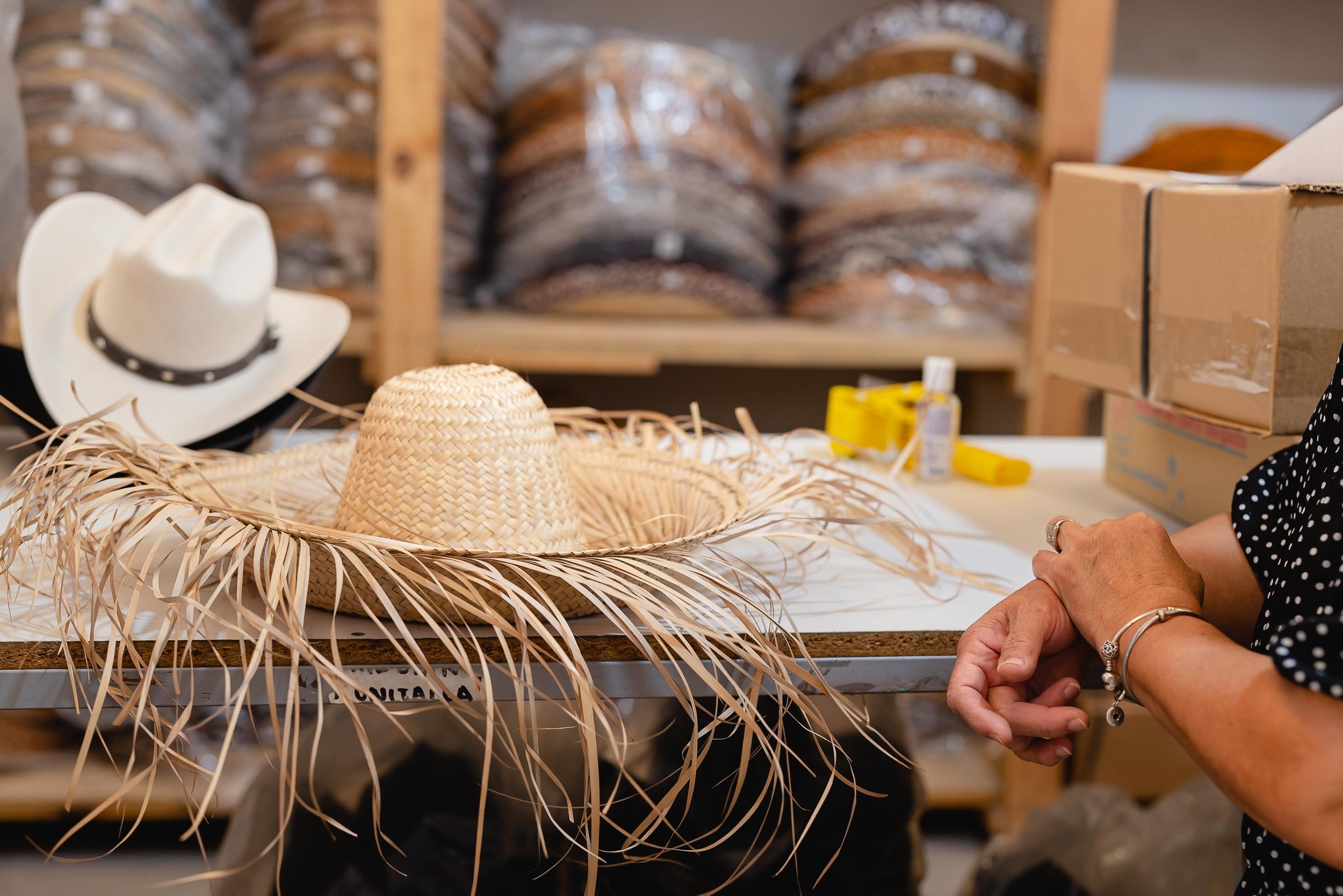 untitled -221215143234.jpg