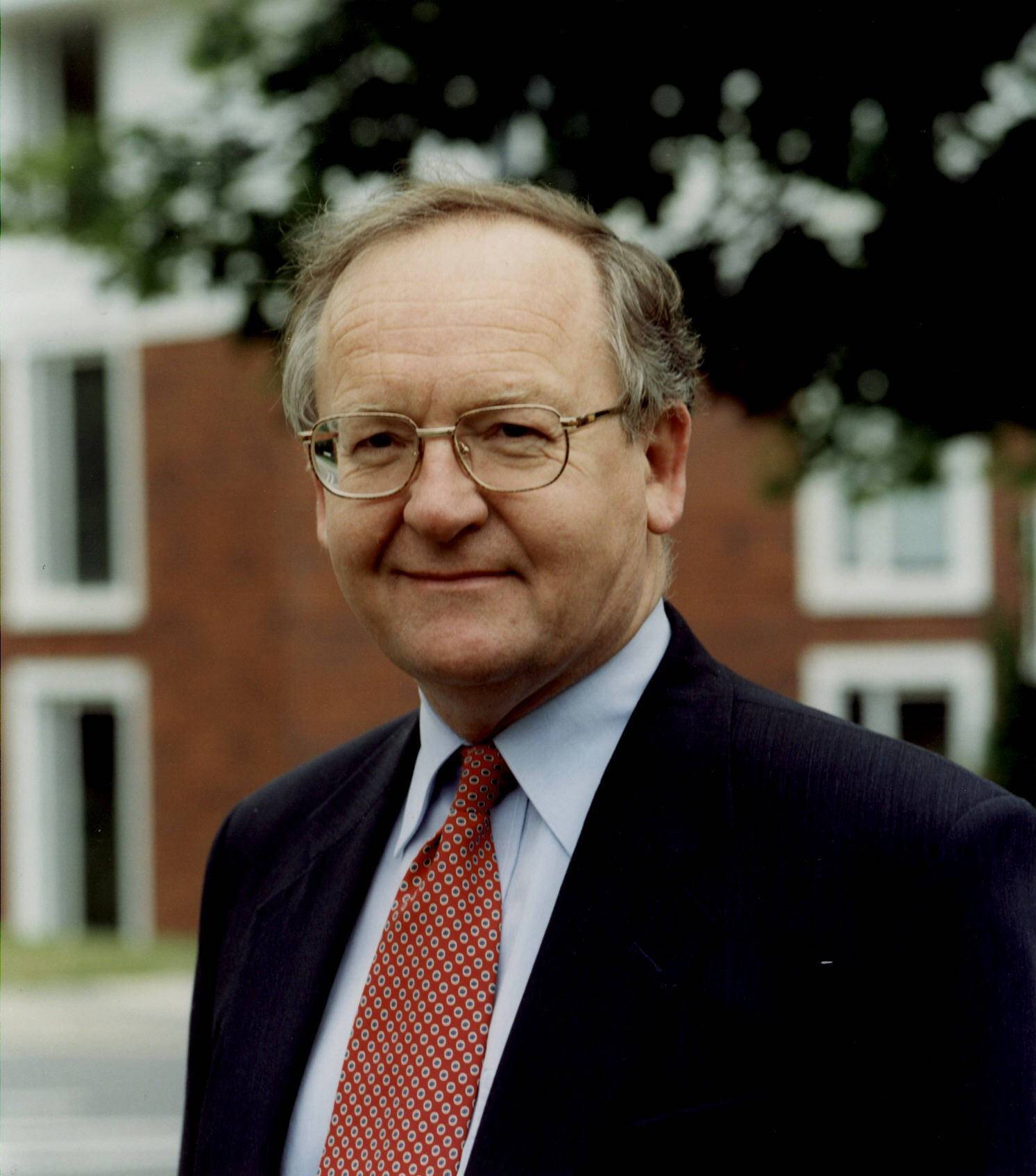 Andrew Pettigrew (photo taken from this source ).