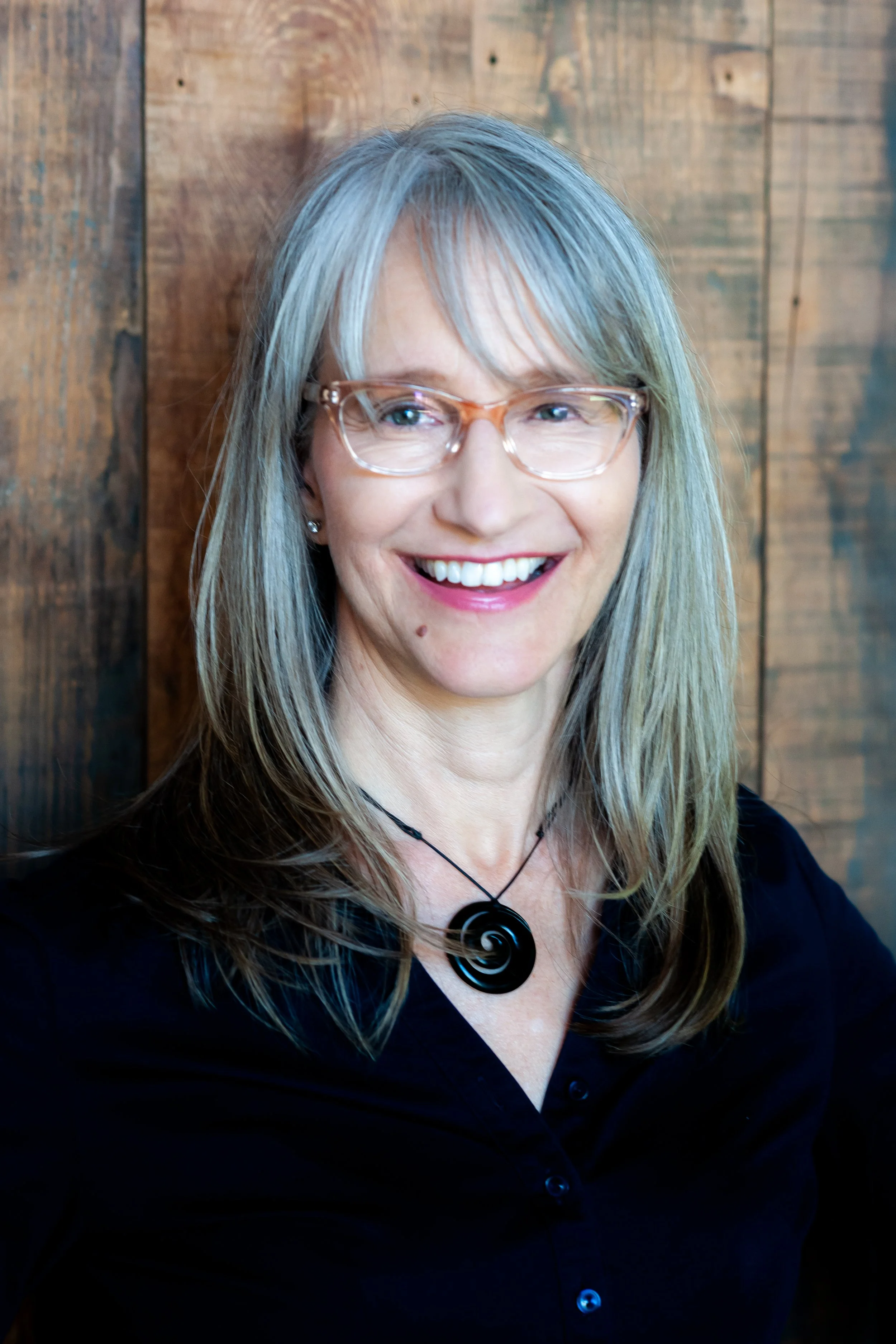 DSC_7958-Editglas copy.jpg