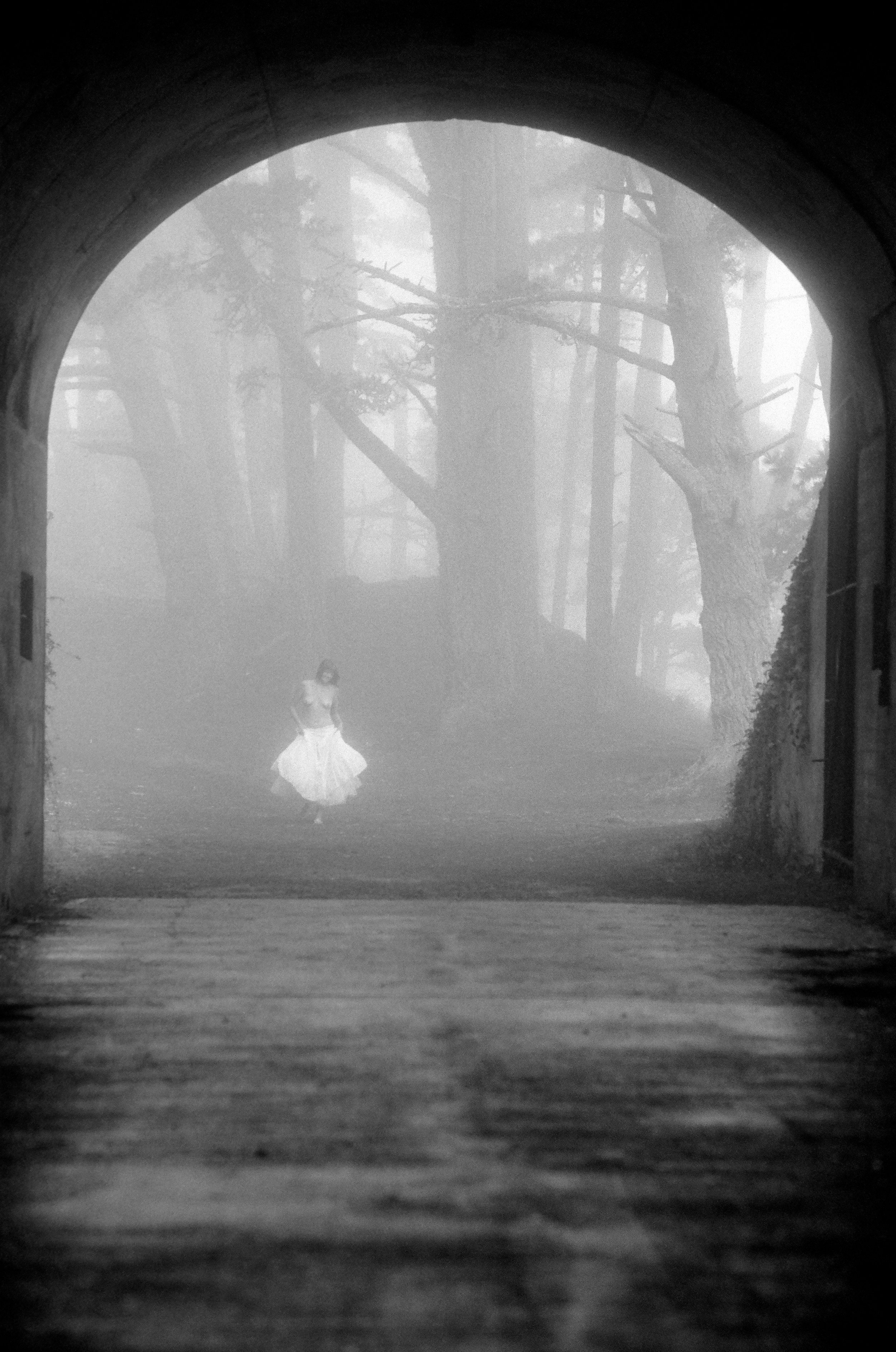 dancing in tunnel-01162_21 2.jpg