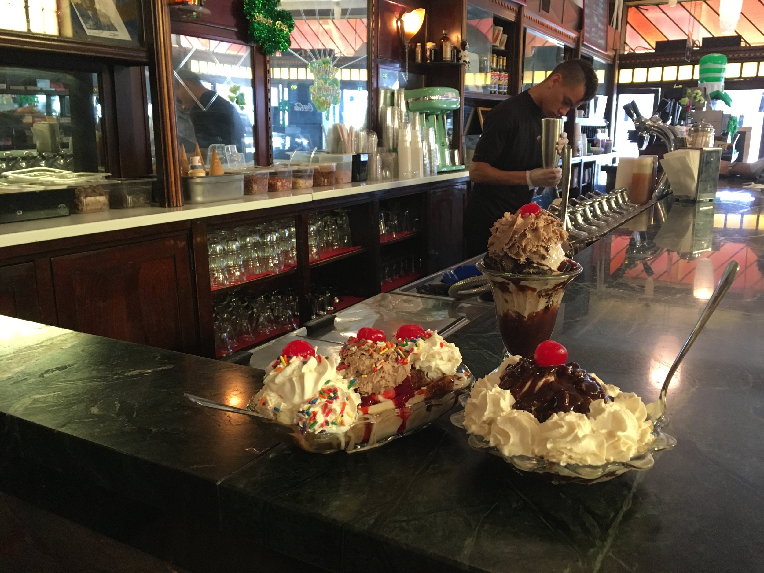 kids ice cream counter