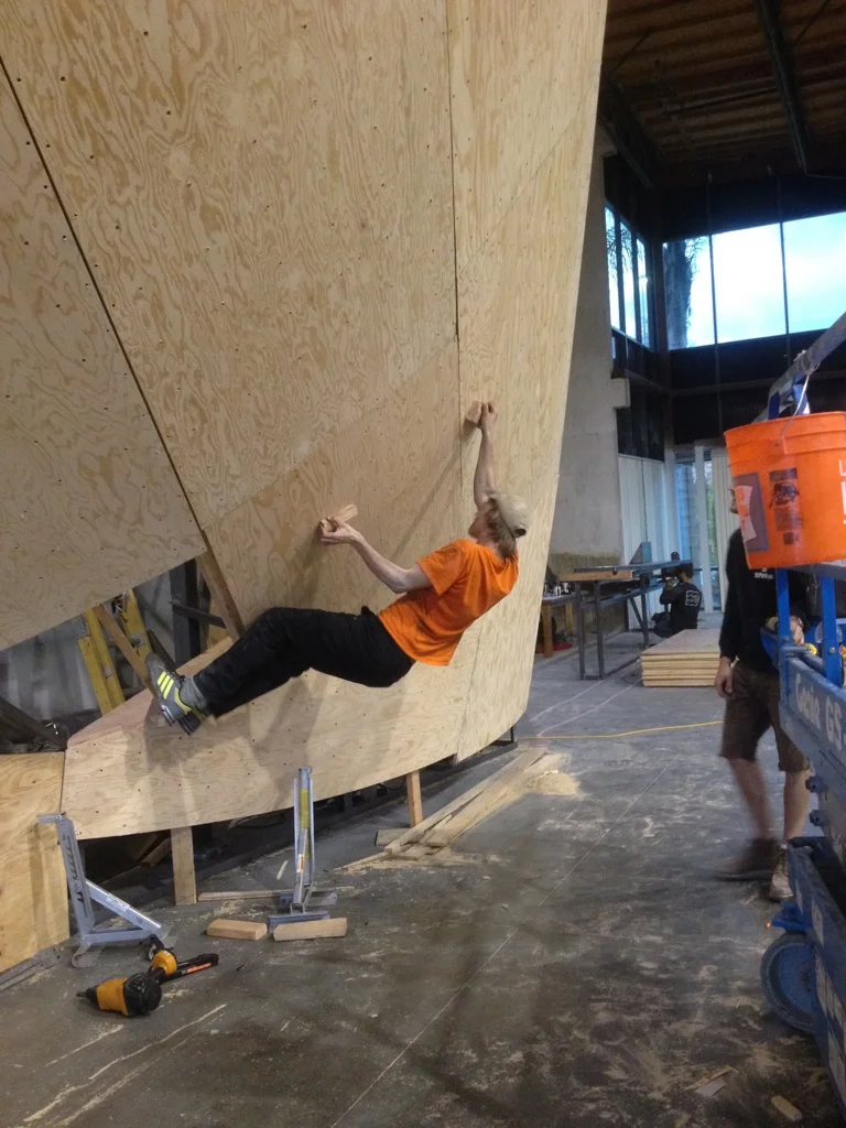 Construction of The Wall Climbing Gym – Vista