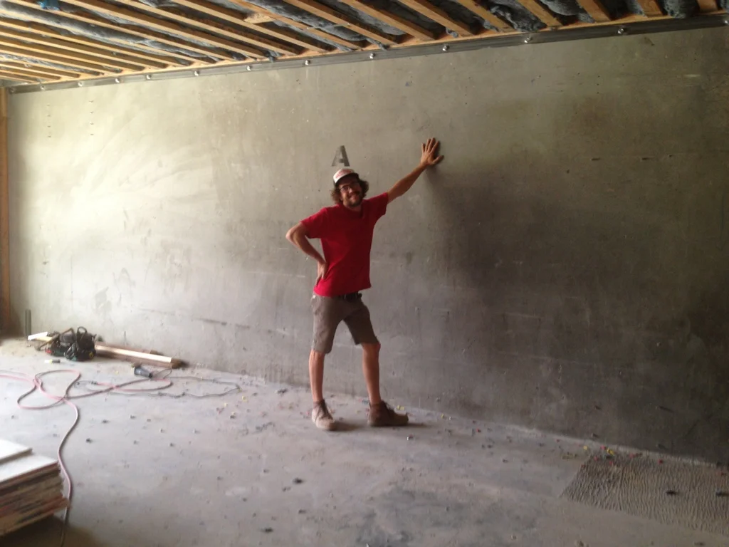 Gym Construction – The Wall Climbing Gym Vista