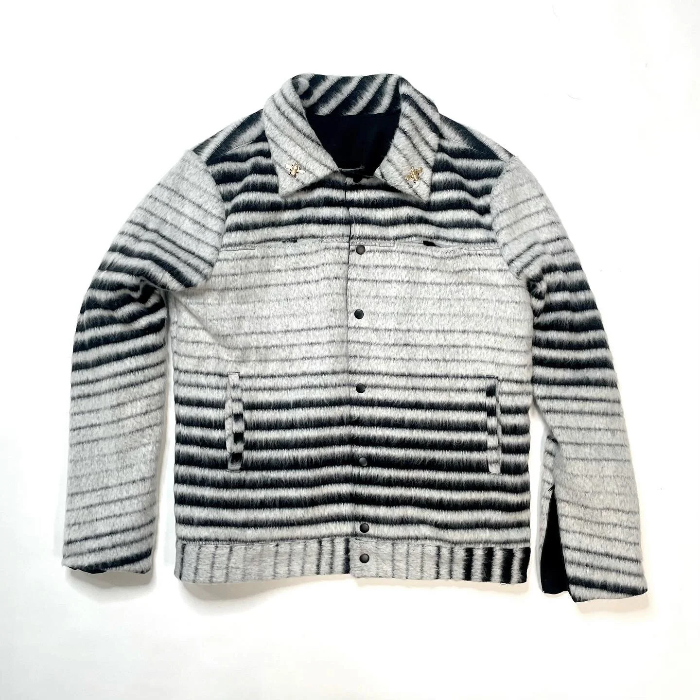 FEE24682-C624-4D83-A694-9001D61104E4