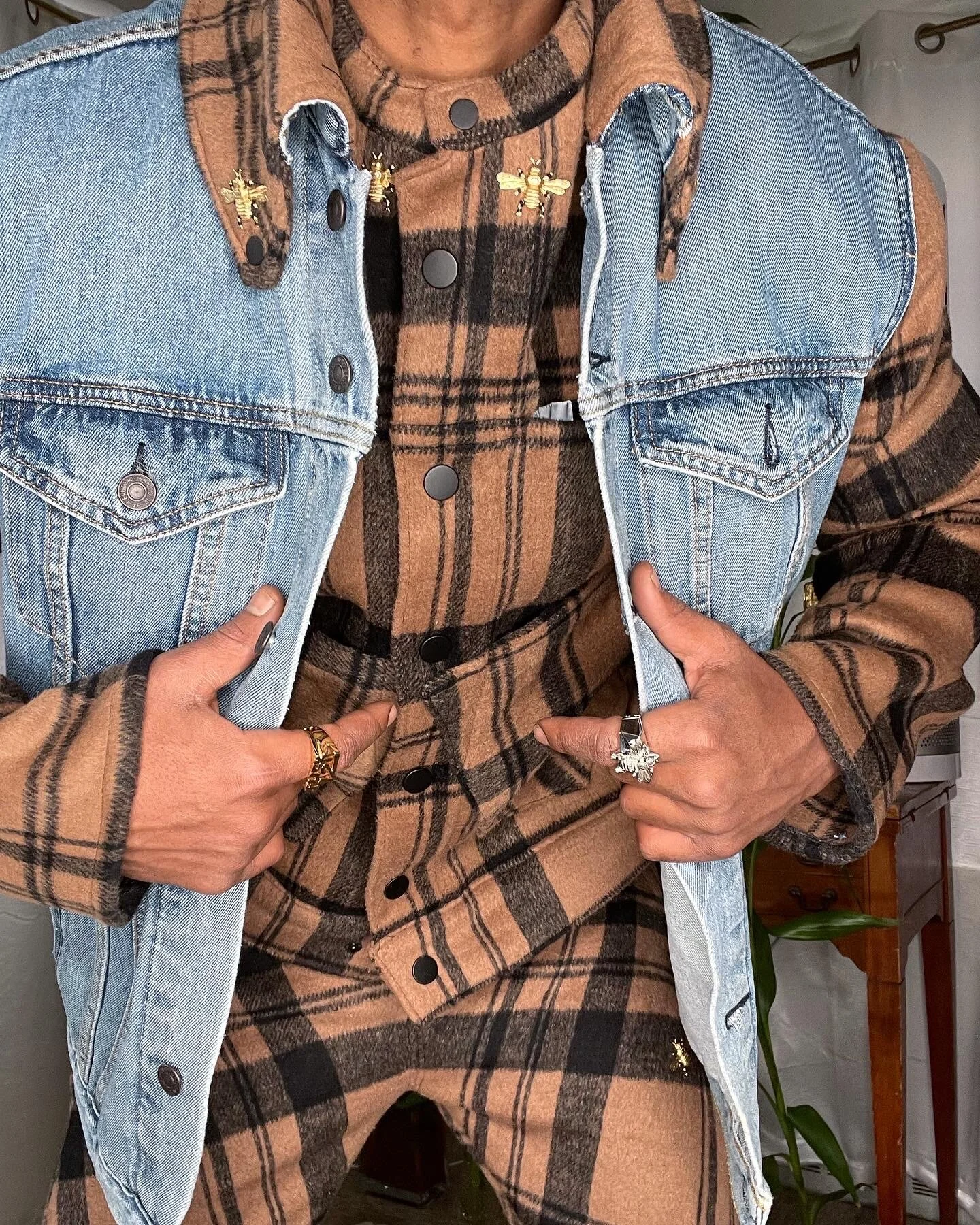 6E5FDDCD-23D5-419D-9938-858087B4A909