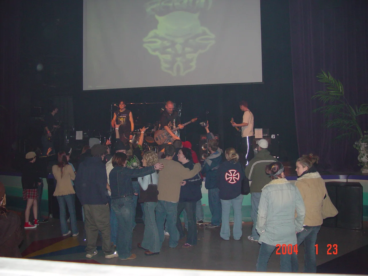 fiendish concert 012204 028.jpg
