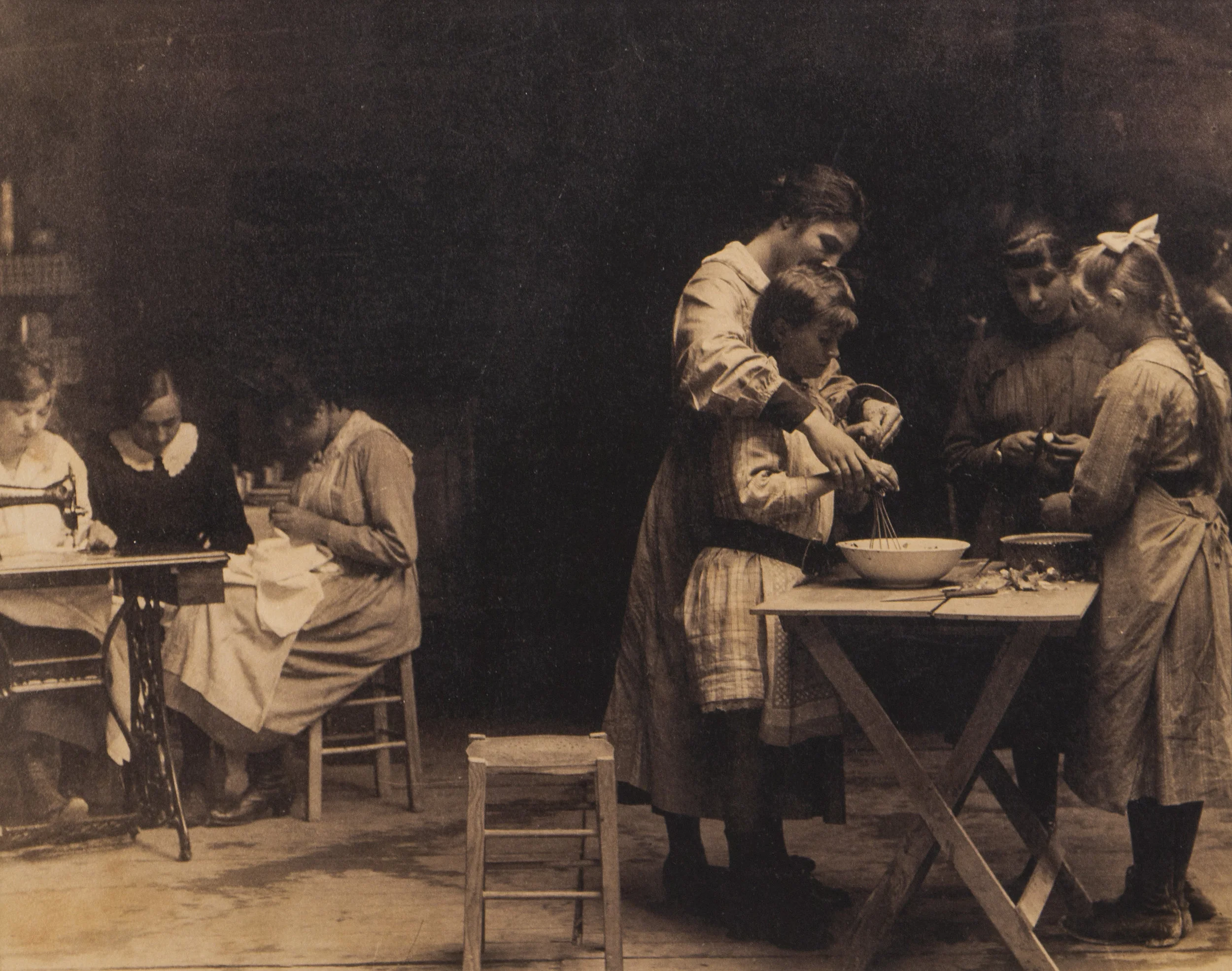 Instruction in domestic science Vic-sur-Aisne, 1919 Franco-American Museum, Château de Blérancourt