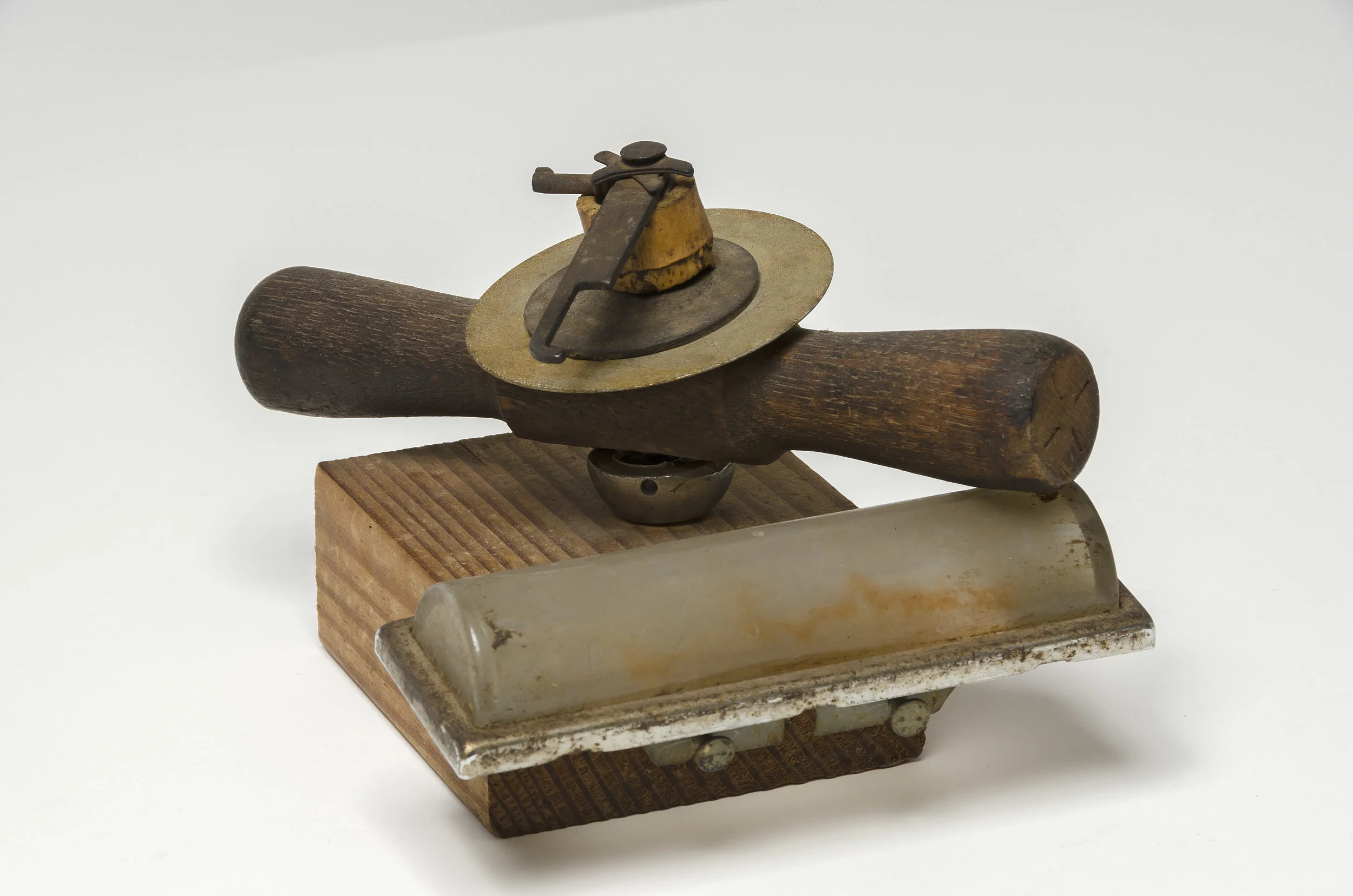 Untitled Composition (Propeller) , c. 1960 mixed media sculpture 6 3/4 x 5 1/2 x 4 1/2 inches; 17.1 x 14 x 11.4 centimeters