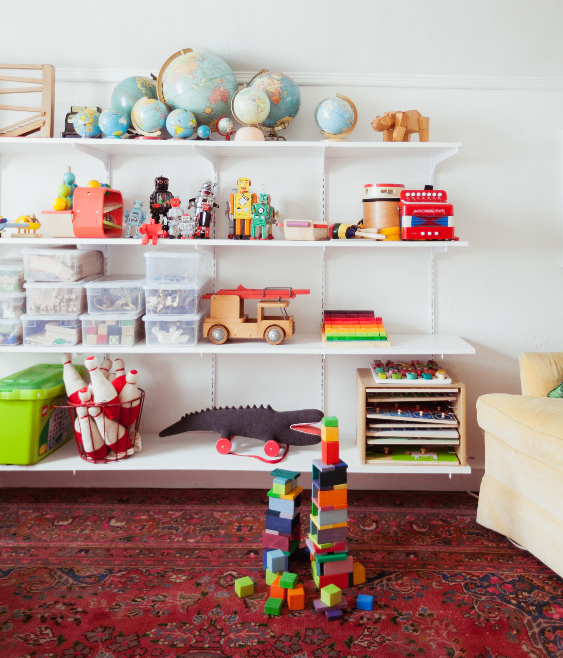 191_Toy Storage, Photo by Heather Zweig, with stylist Jordan Ferney.jpg