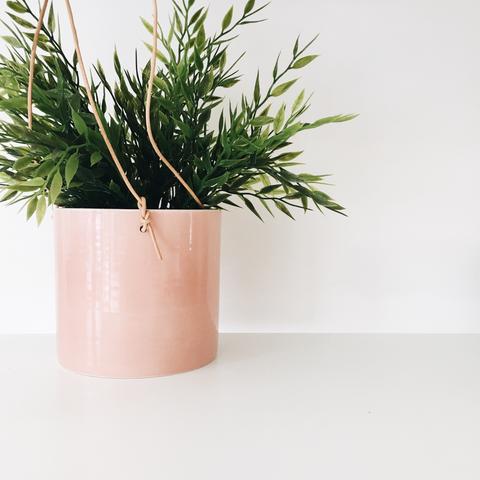 Coral hanging pot - Trouva - £38 (9 x 8 cm)