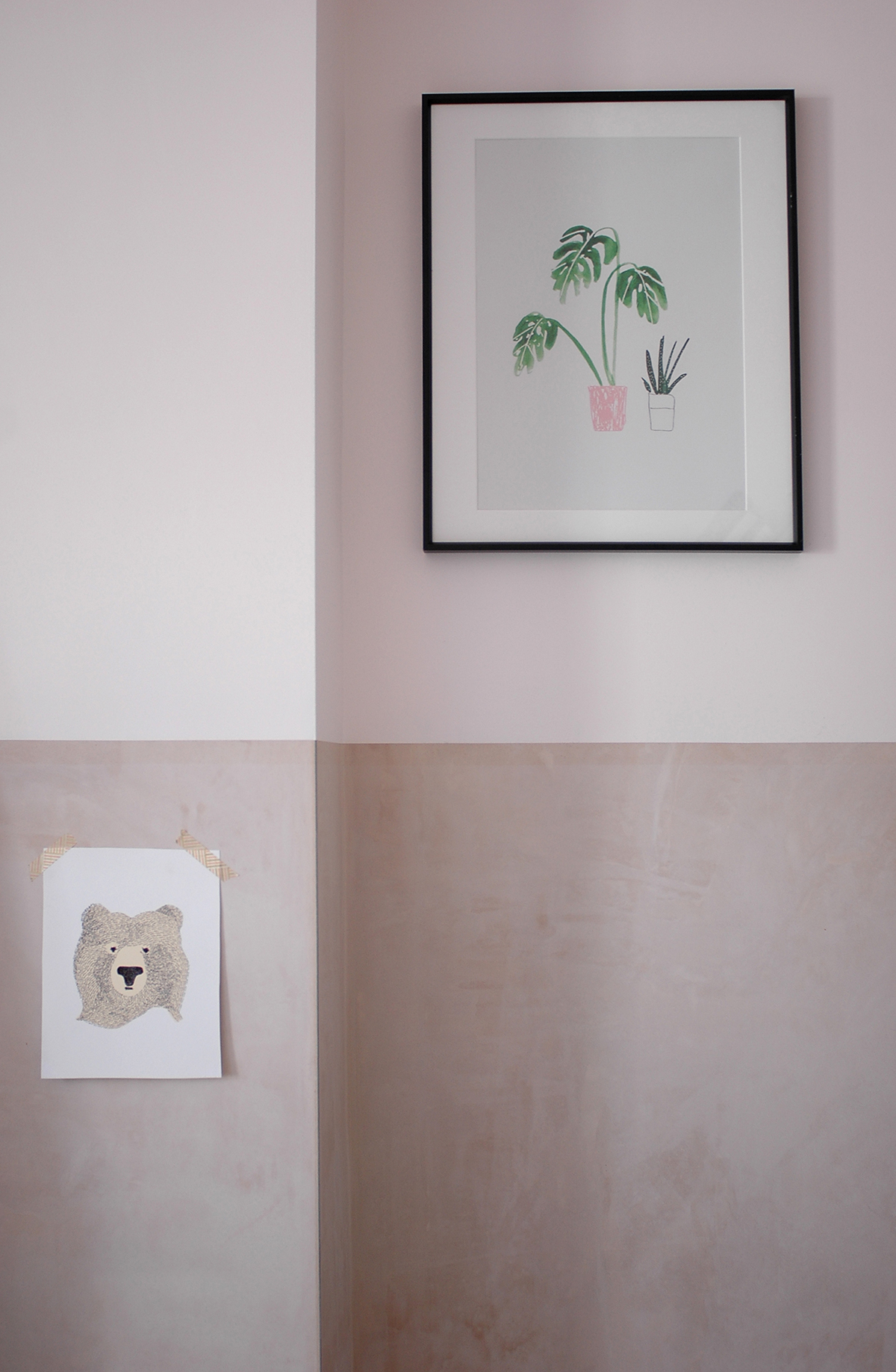 Monstera print : The Lovely Drawer / Bear print : Seventy Tree