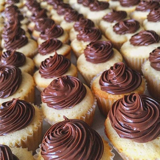 Los domingos son de cupcakes de Nutella ❣️#food #foodporn #eeeeeats #pc #puntacana #rd #cupcakes #nutella #asbakeryrd
