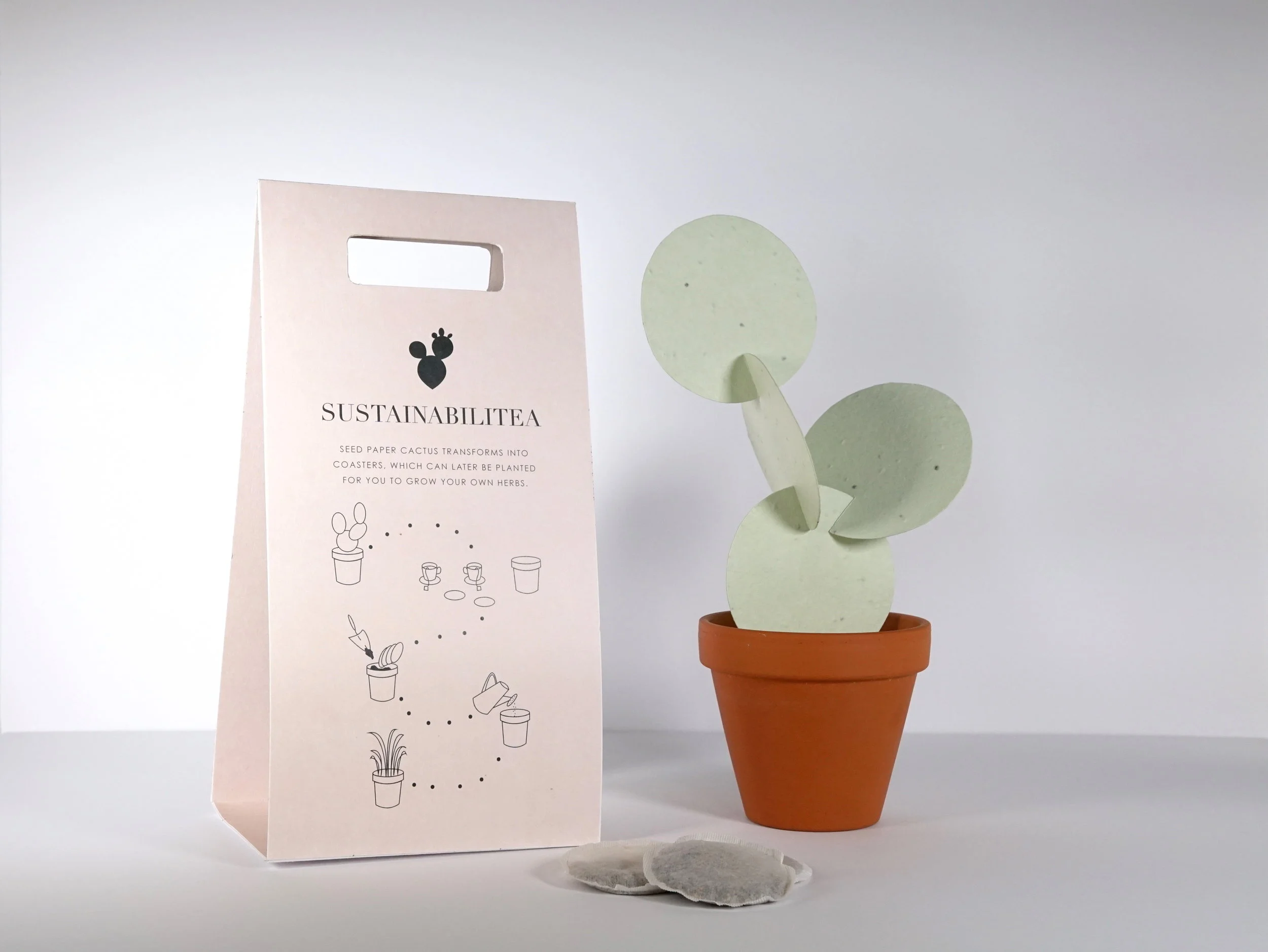  The carrier is compostable, and the seeded paper cactus can be displayed in the kitchen. 