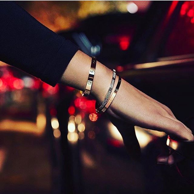 C A R T I E R #daretodeclare #cartie #paris #france #jewelry #gold #diamonds #bracelet #rosegold #whitegold #fashion #design #style #couture #bling #love #lovebracelet #bracelet