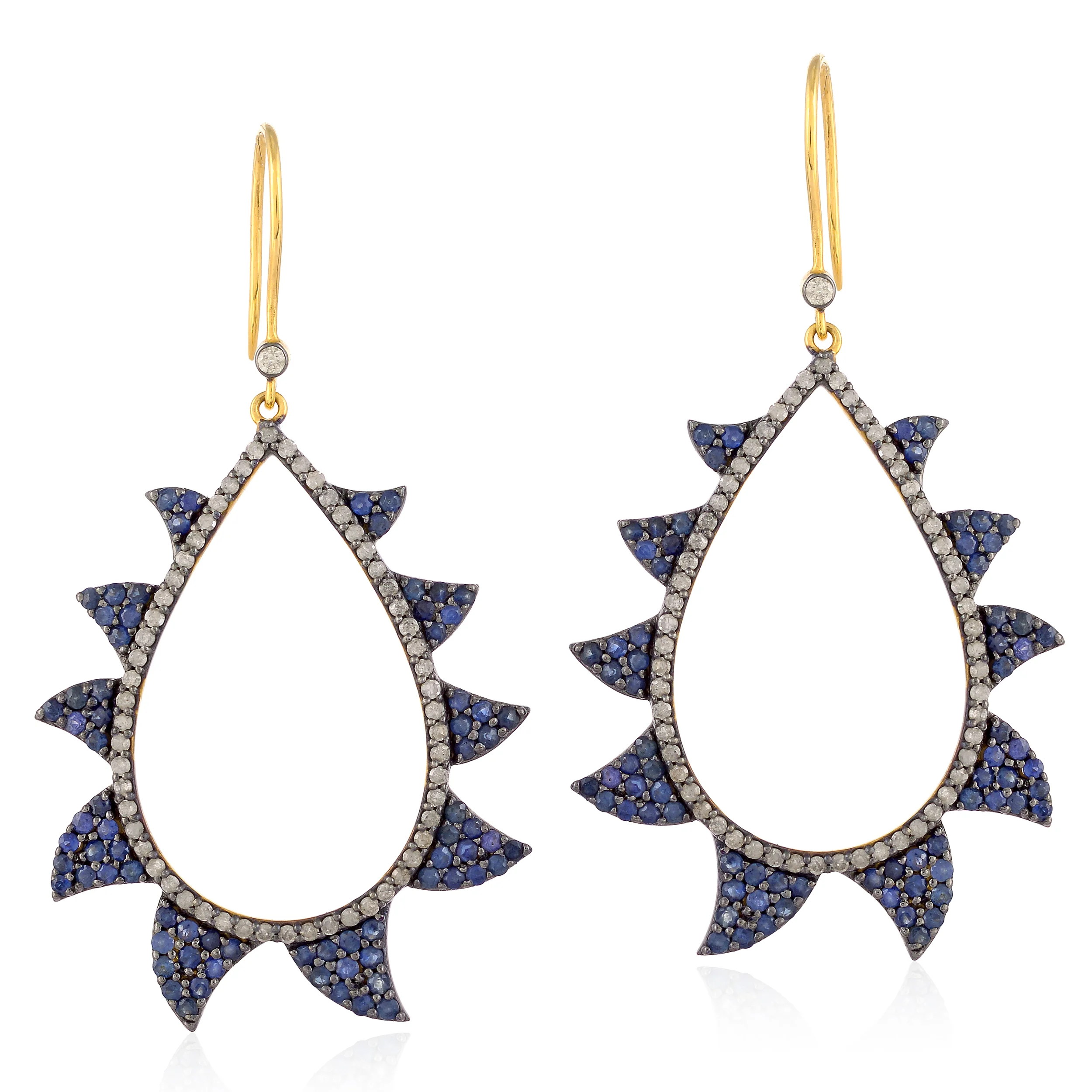 Claw Earring-Negative space Sapphire.JPG