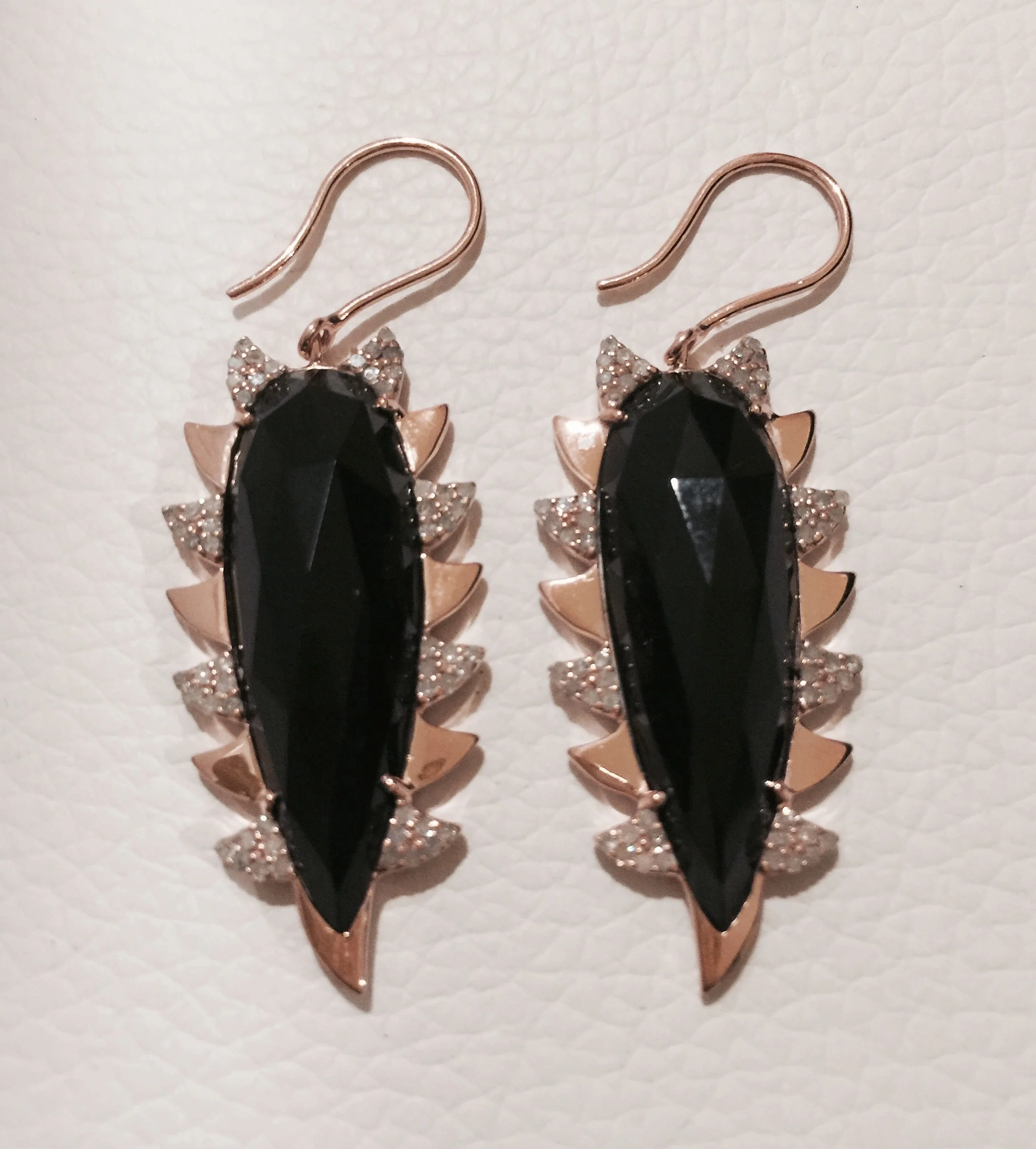 Claw Black onyx & Diamonds.JPG