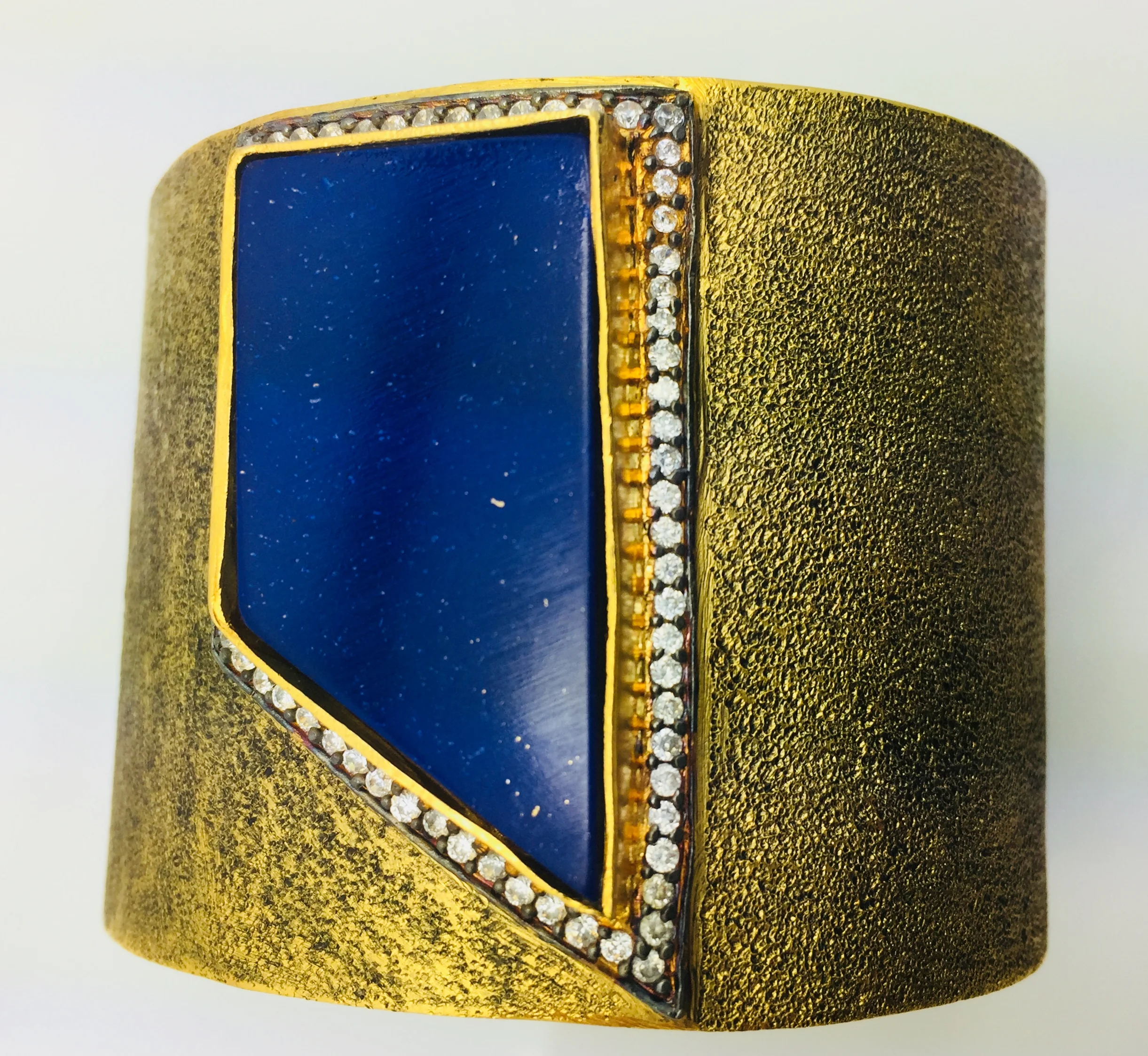 8D3DB2AB-CF13-4B7A-A528-E40C6232500C