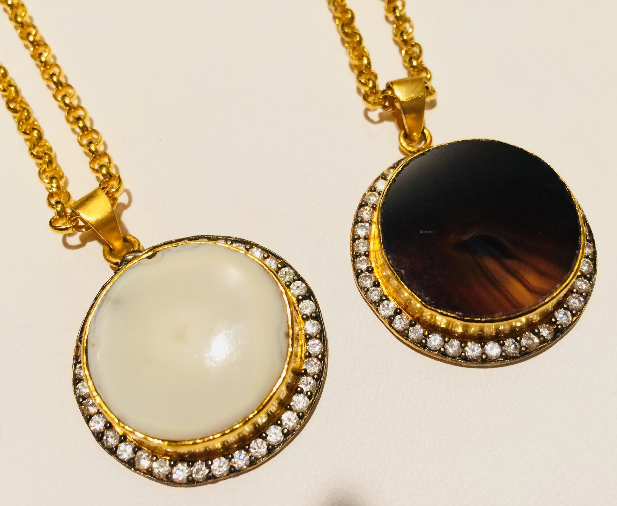 2DC4B1AA-7E42-4F9C-B2AA-0E1E3ABED293