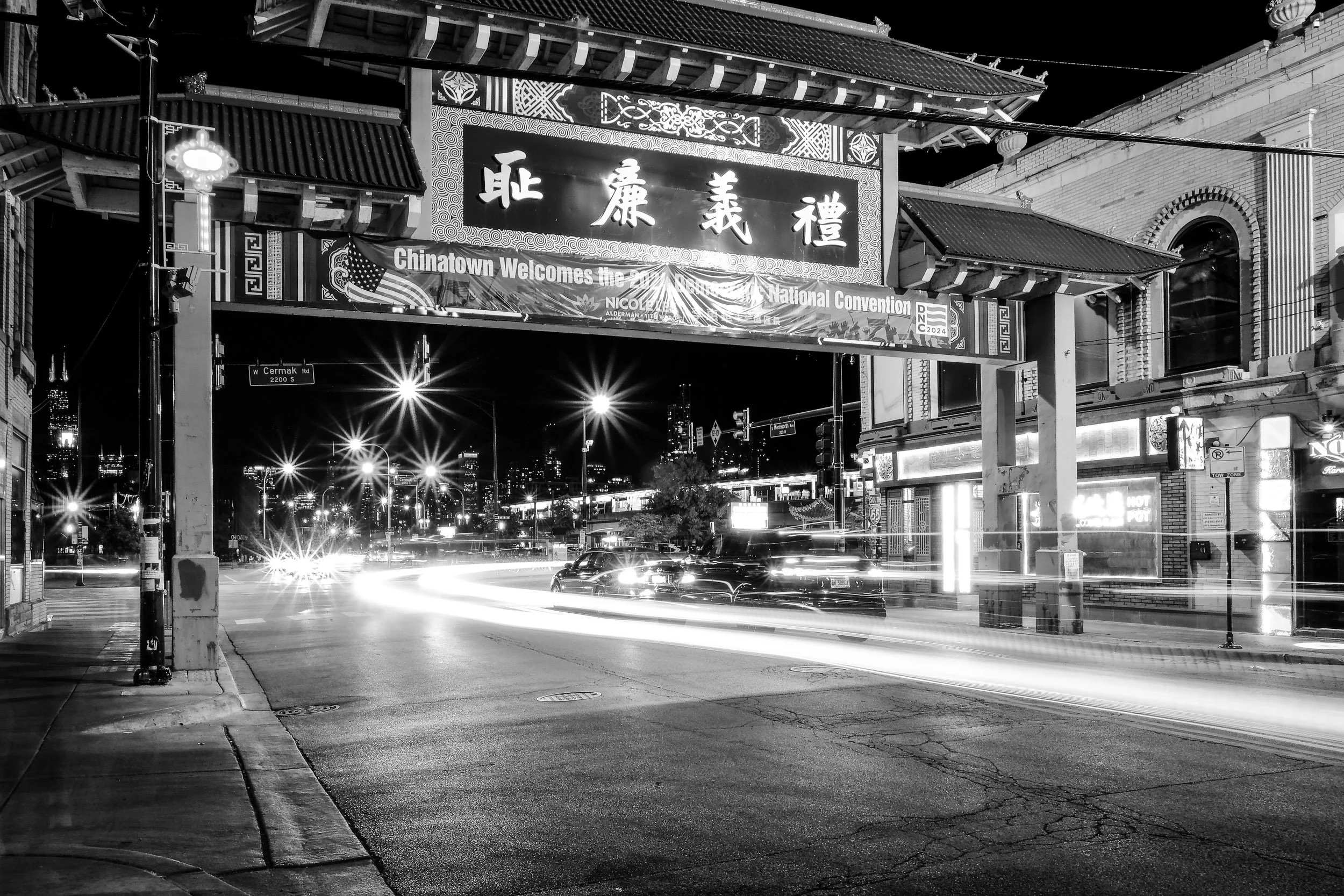 Black and White Street Photography in Chinatown Chicago-17057.jpg