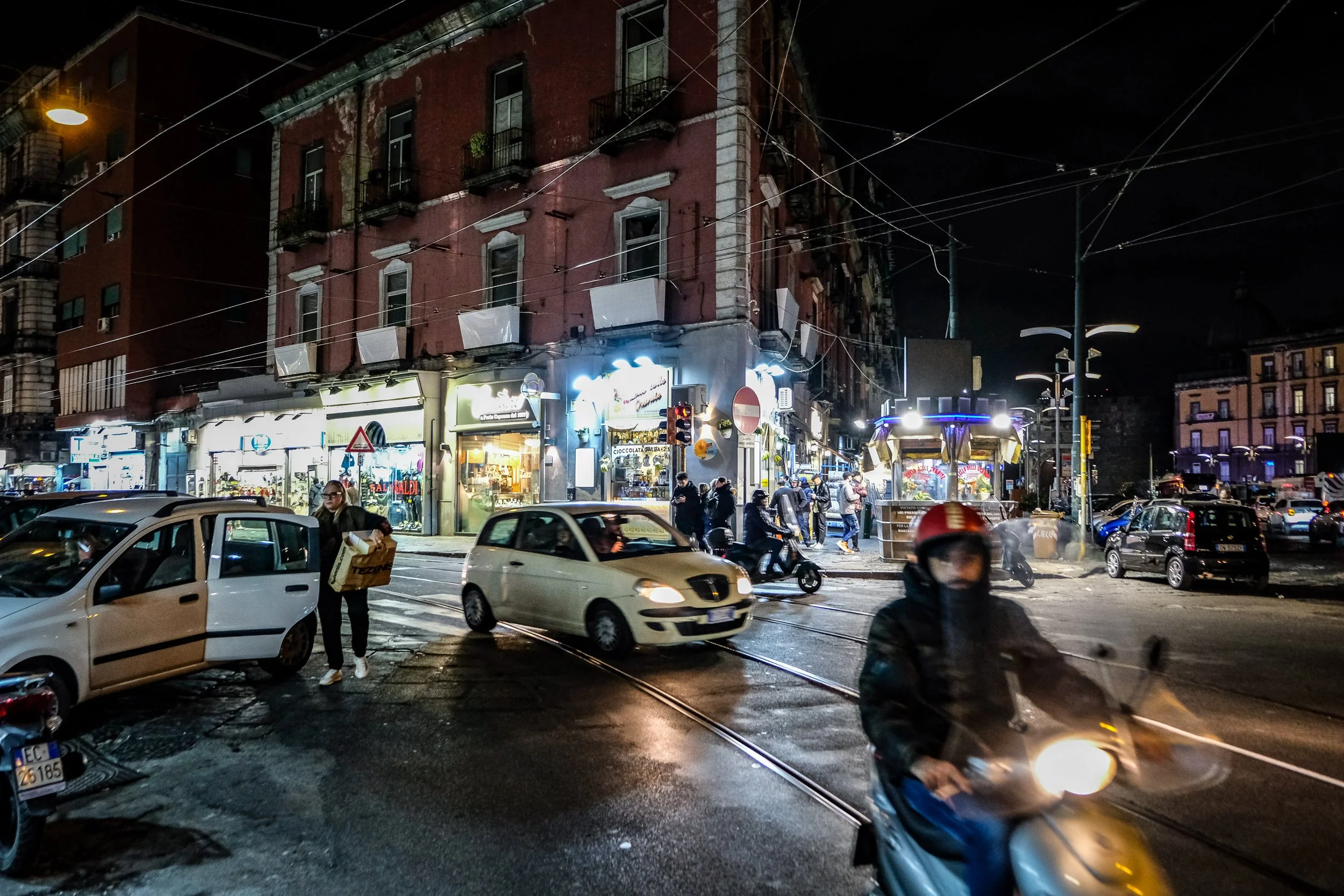 Black and White Street Photography in Chinatown Chicago-17167.jpg