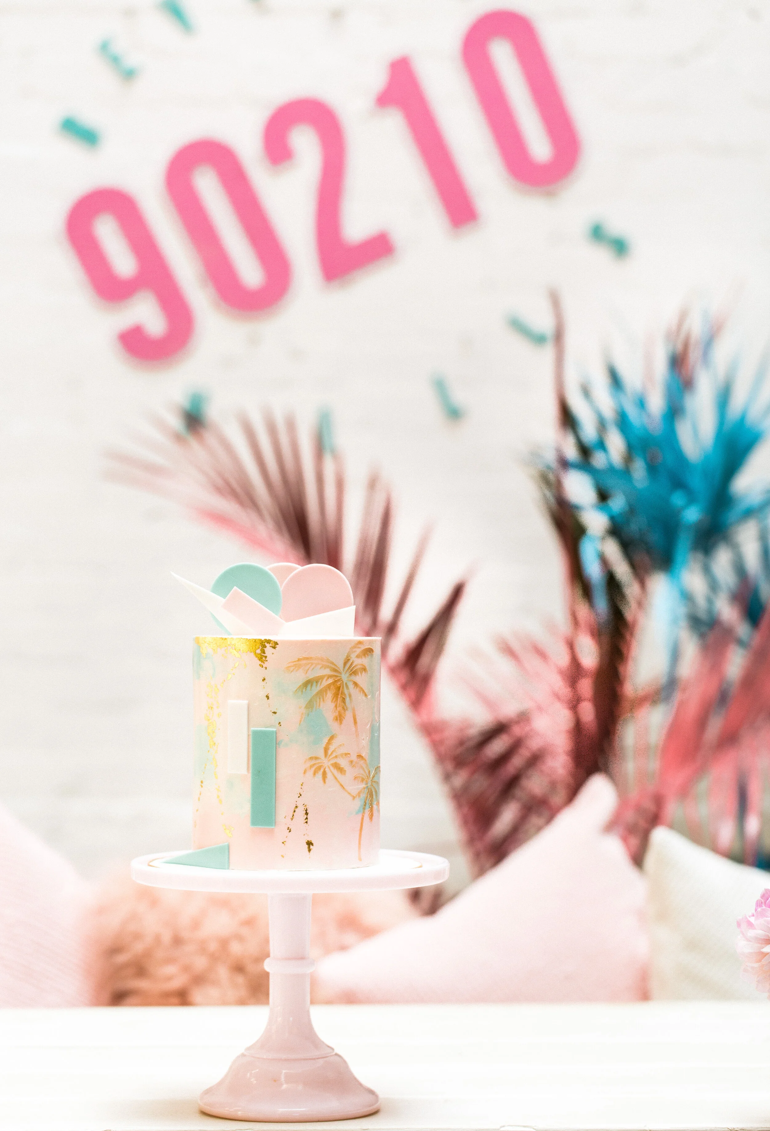 CydWeeksPhotography-Beijos-SweetSalvage-NotJustInNovels-90210-164.jpg