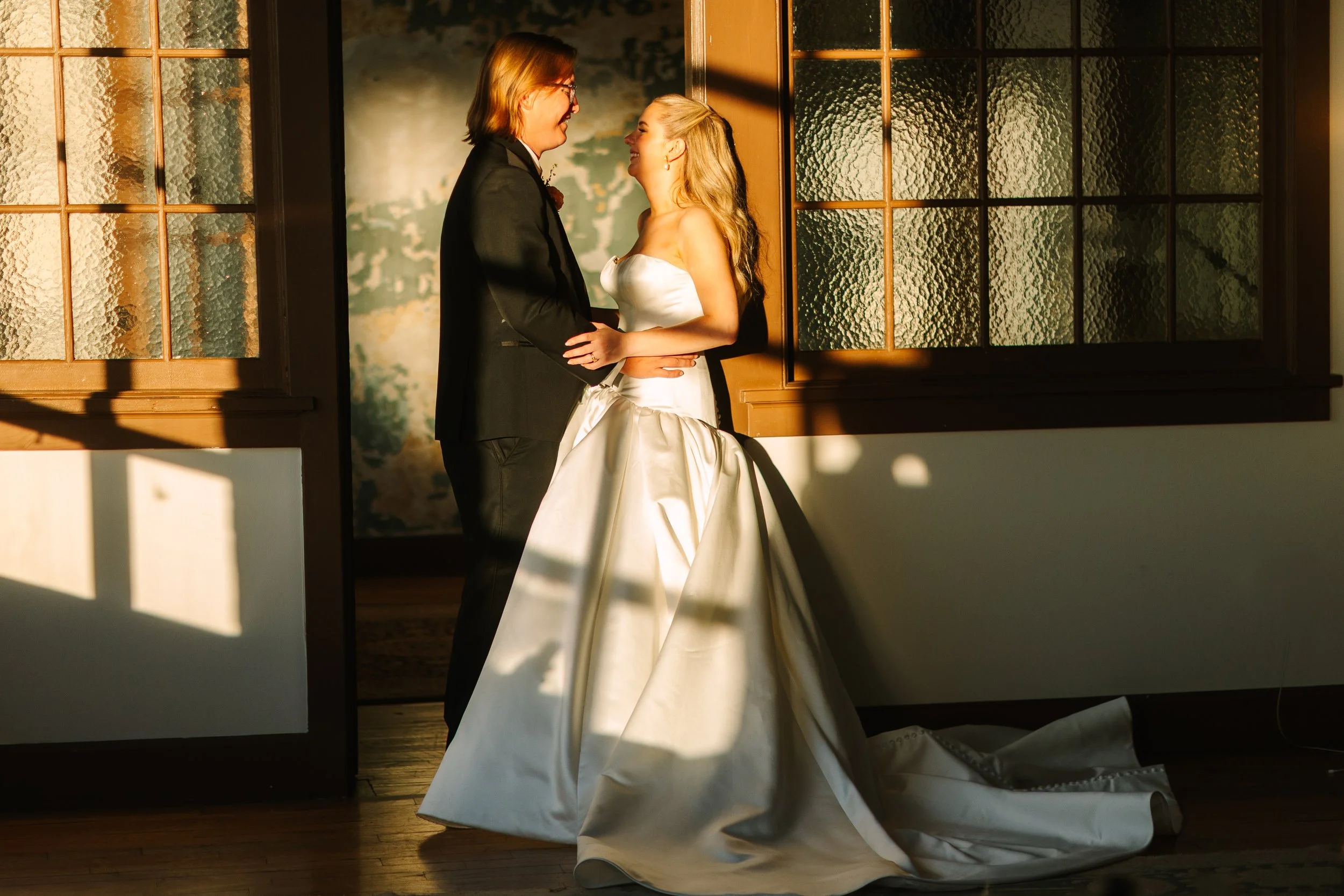 CydWeeksPhotography-TheStandardKnoxville-RileyLovesSarahForever-483.jpg