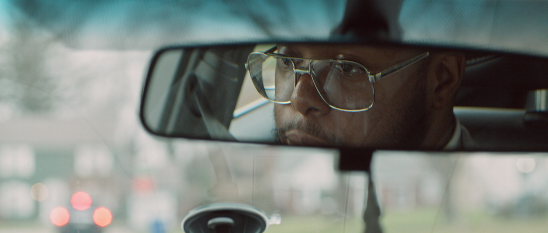 rearview mirror.png